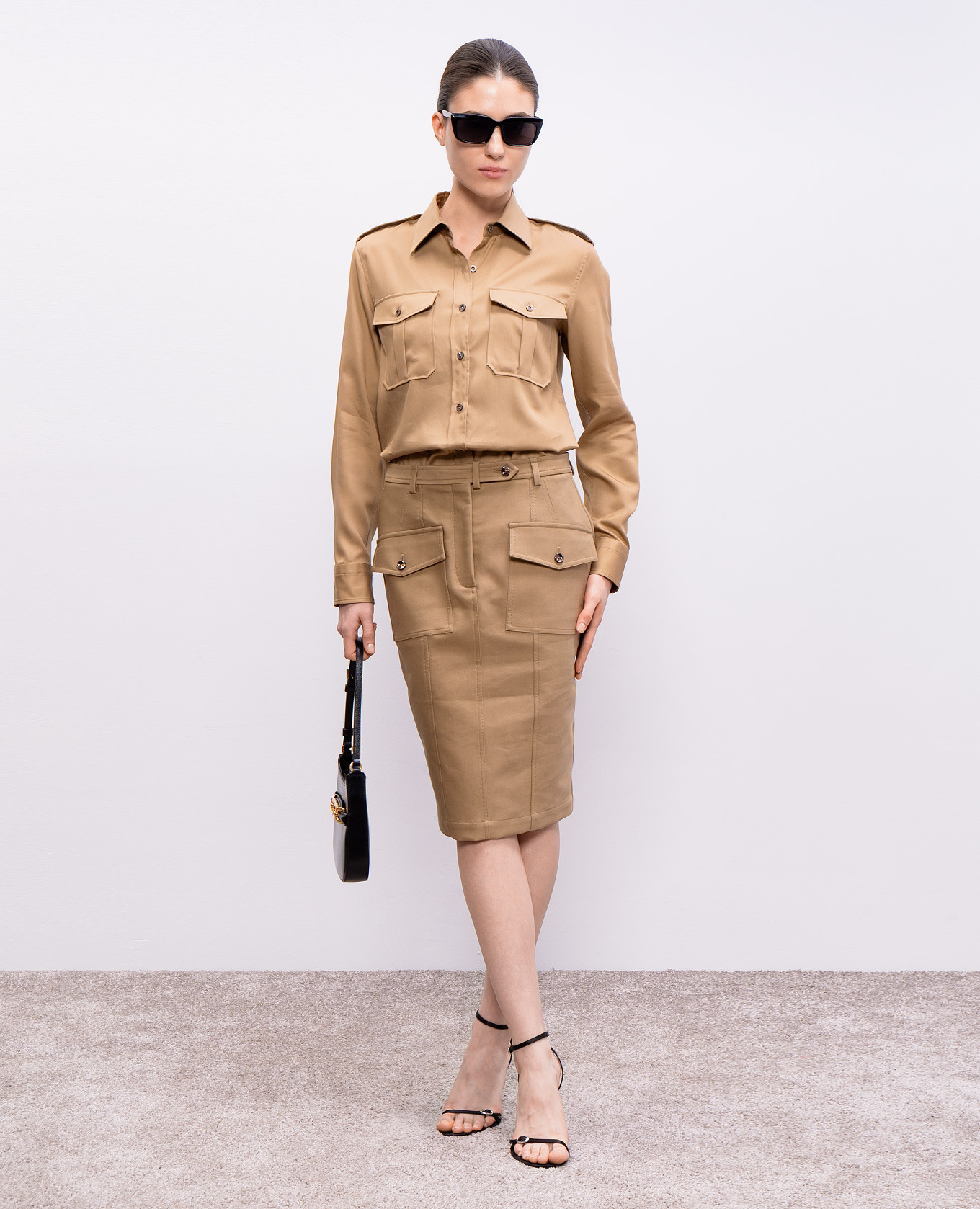 Brown straight-cut blouse Tom Ford 2