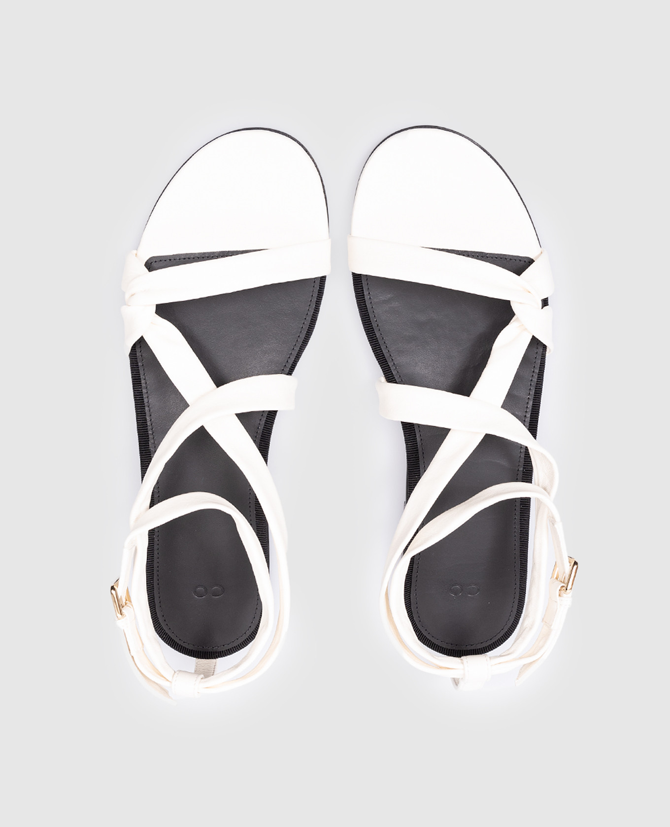 

White leather sandals CO