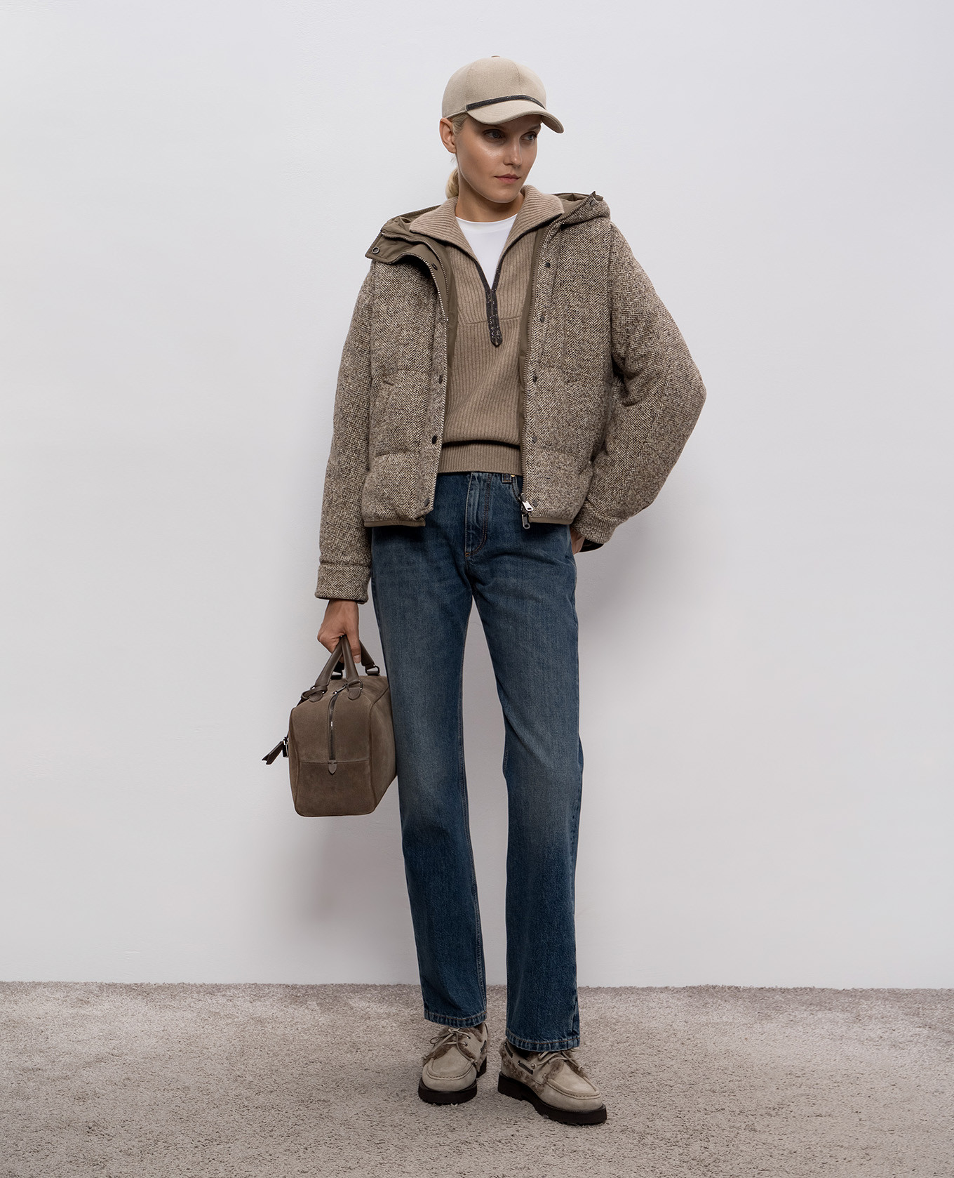 

Blue jeans with logo patch Brunello Cucinelli