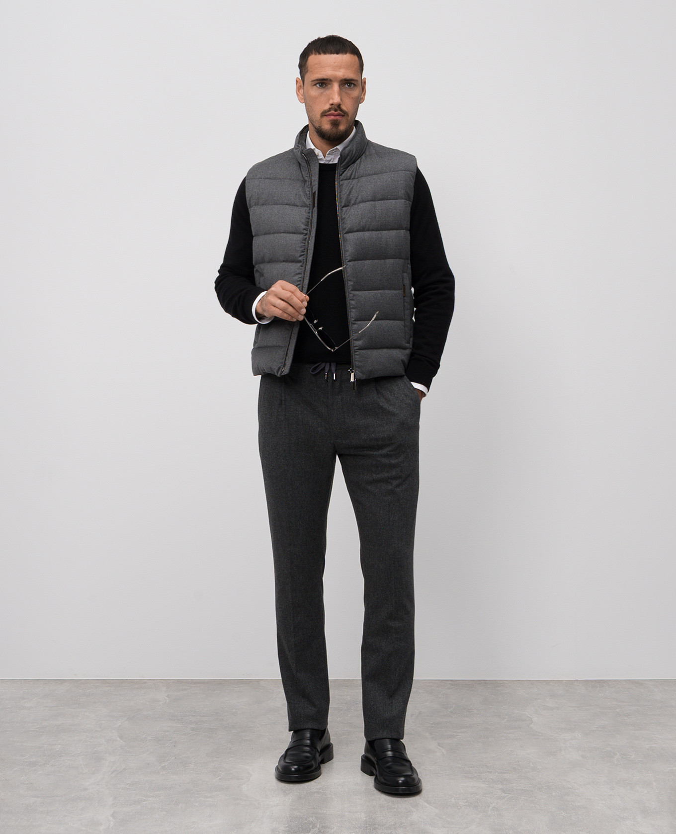 

ORVIETO black cashmere and silk jumper MooRER