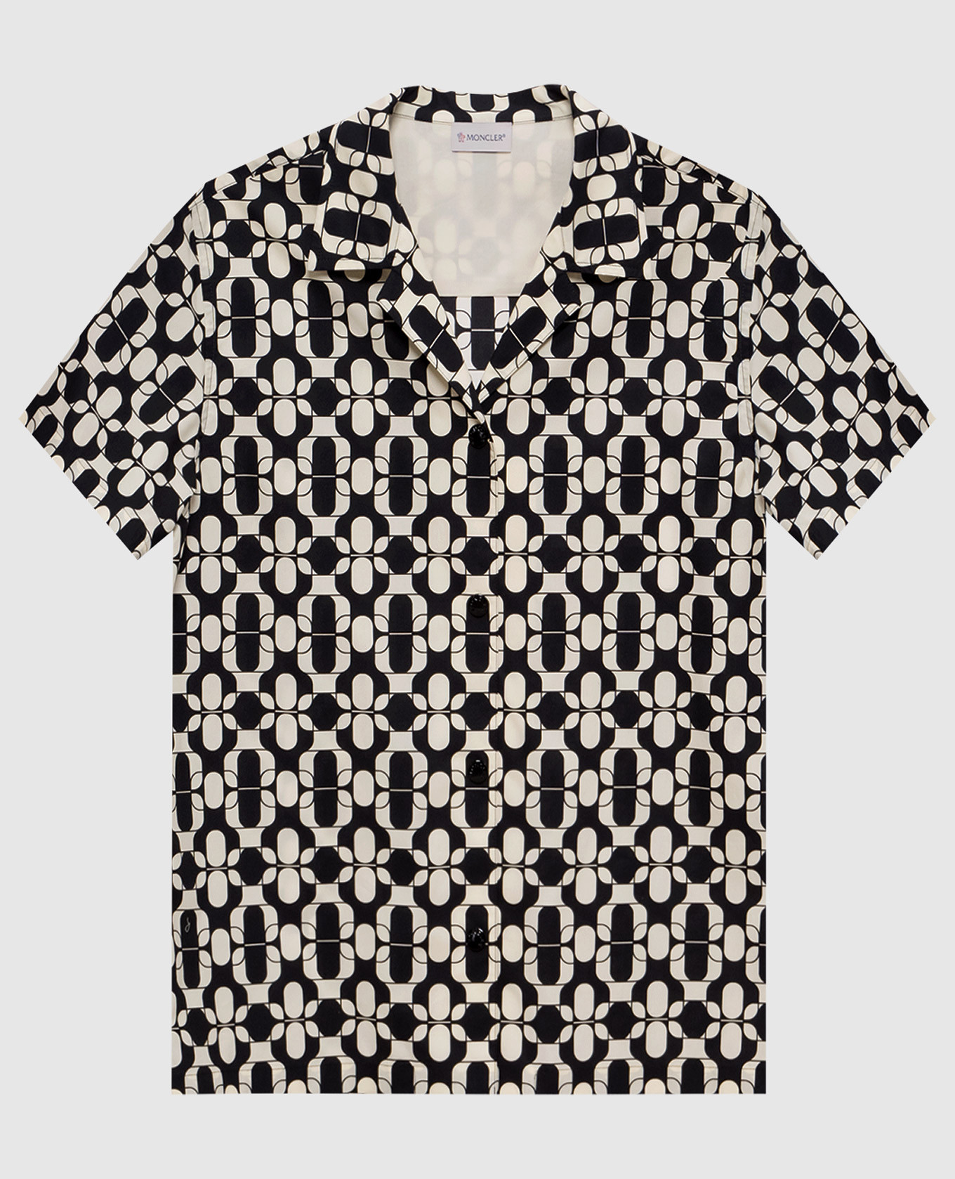 Shirt in a print with a logo patch Moncler