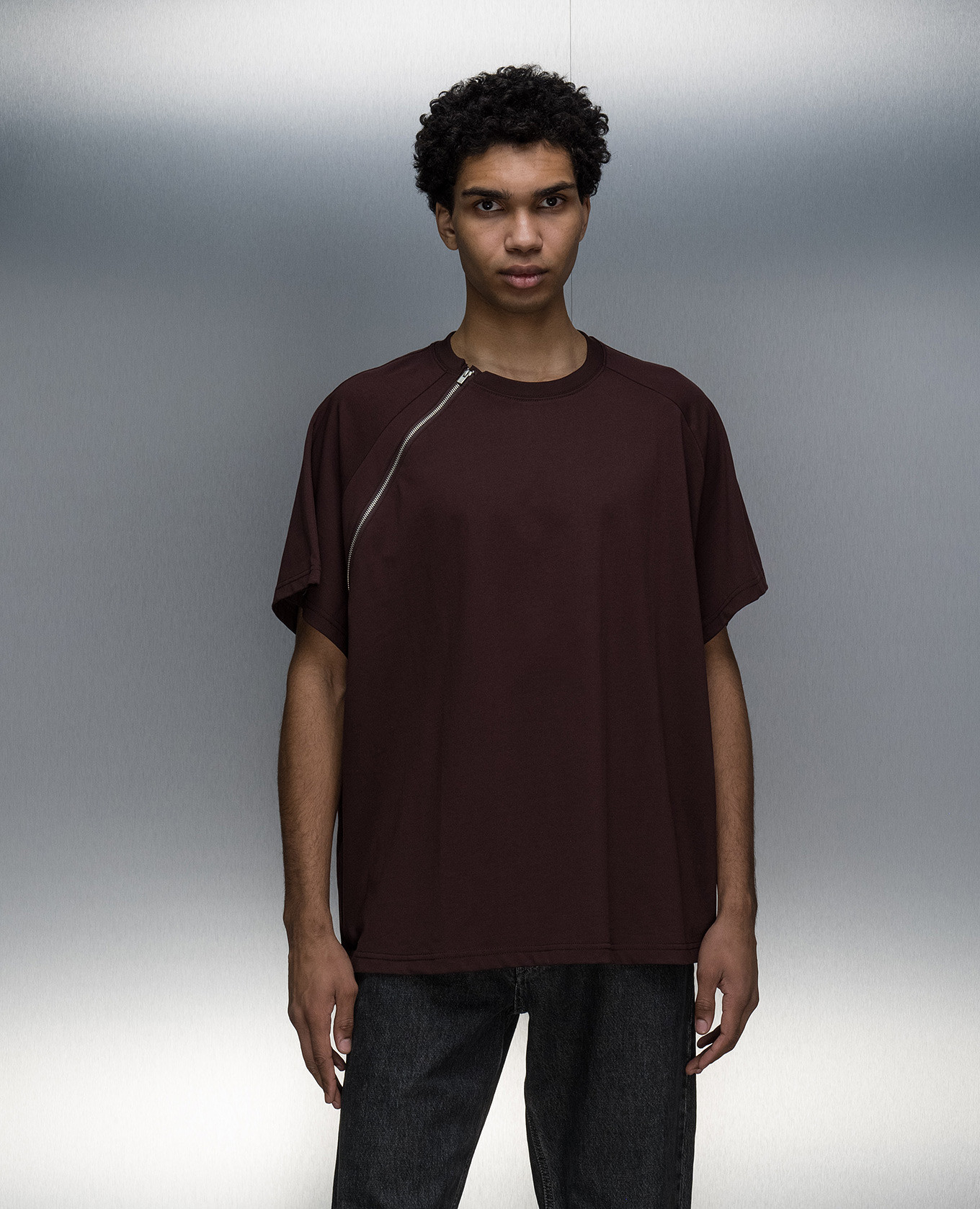 

Sequence Zip T-Shirt in Brown Heliot Emil