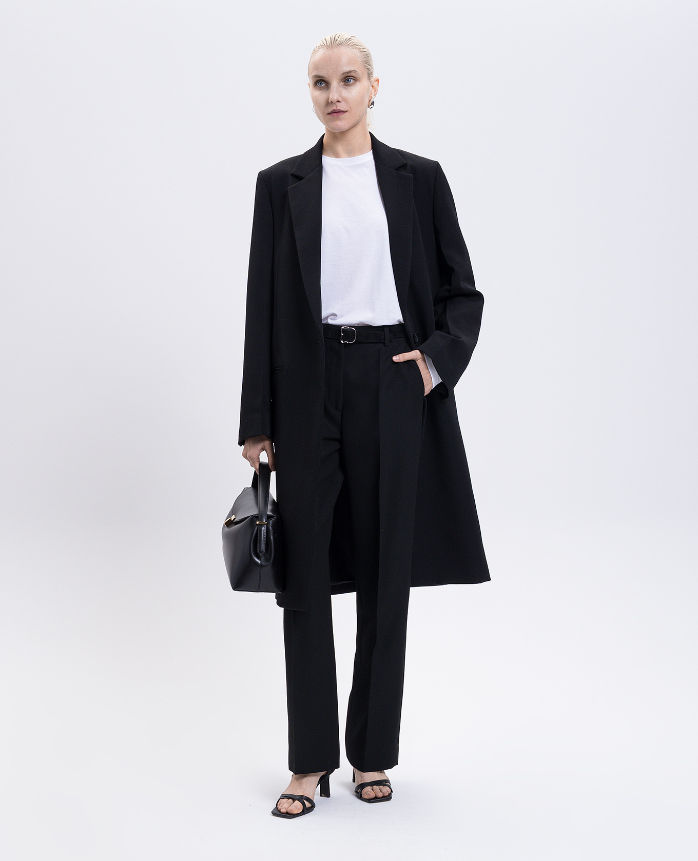 

Black coat with wool Toteme