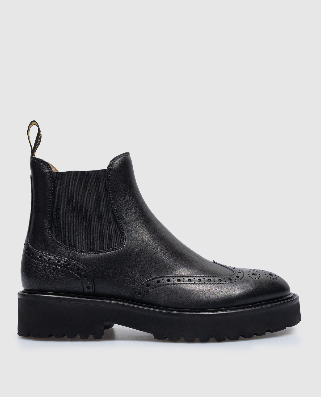 

Black leather Chelsea boots with perforations Doucal's