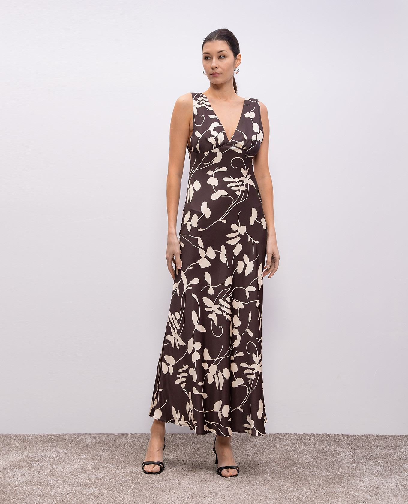 

Amiens brown maxi dress Faithfull