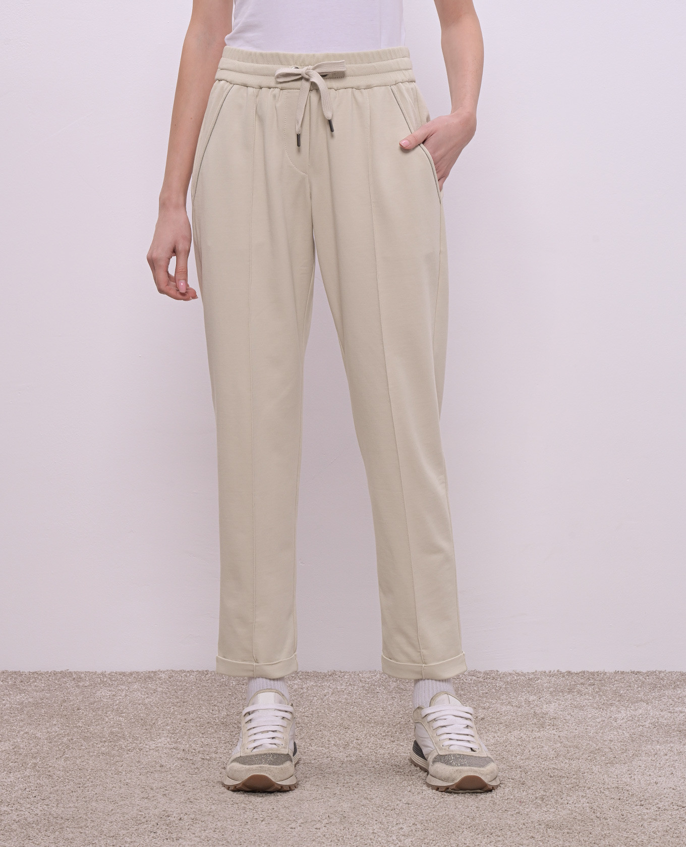 

Beige sweatpants with monil chain Brunello Cucinelli