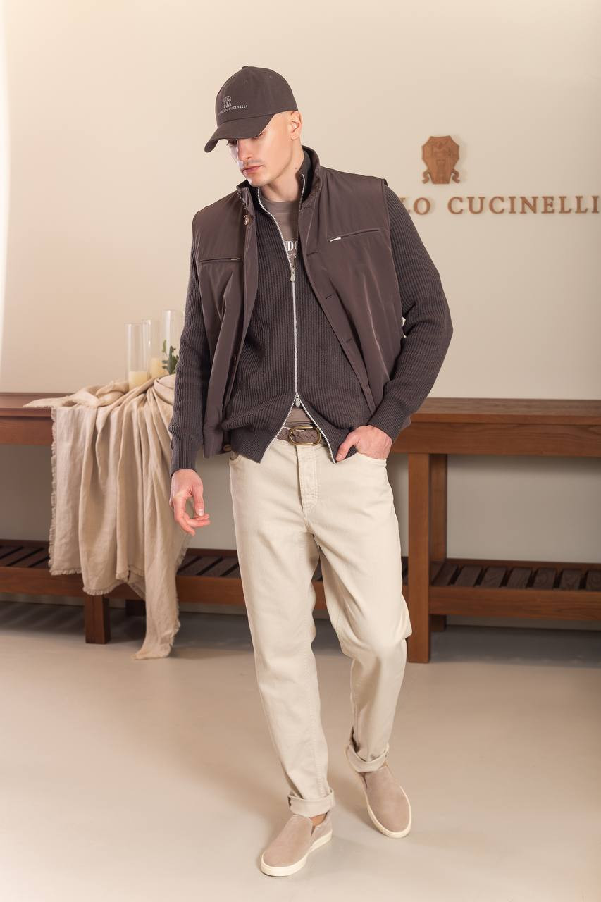 

Green vest Brunello Cucinelli, Brown