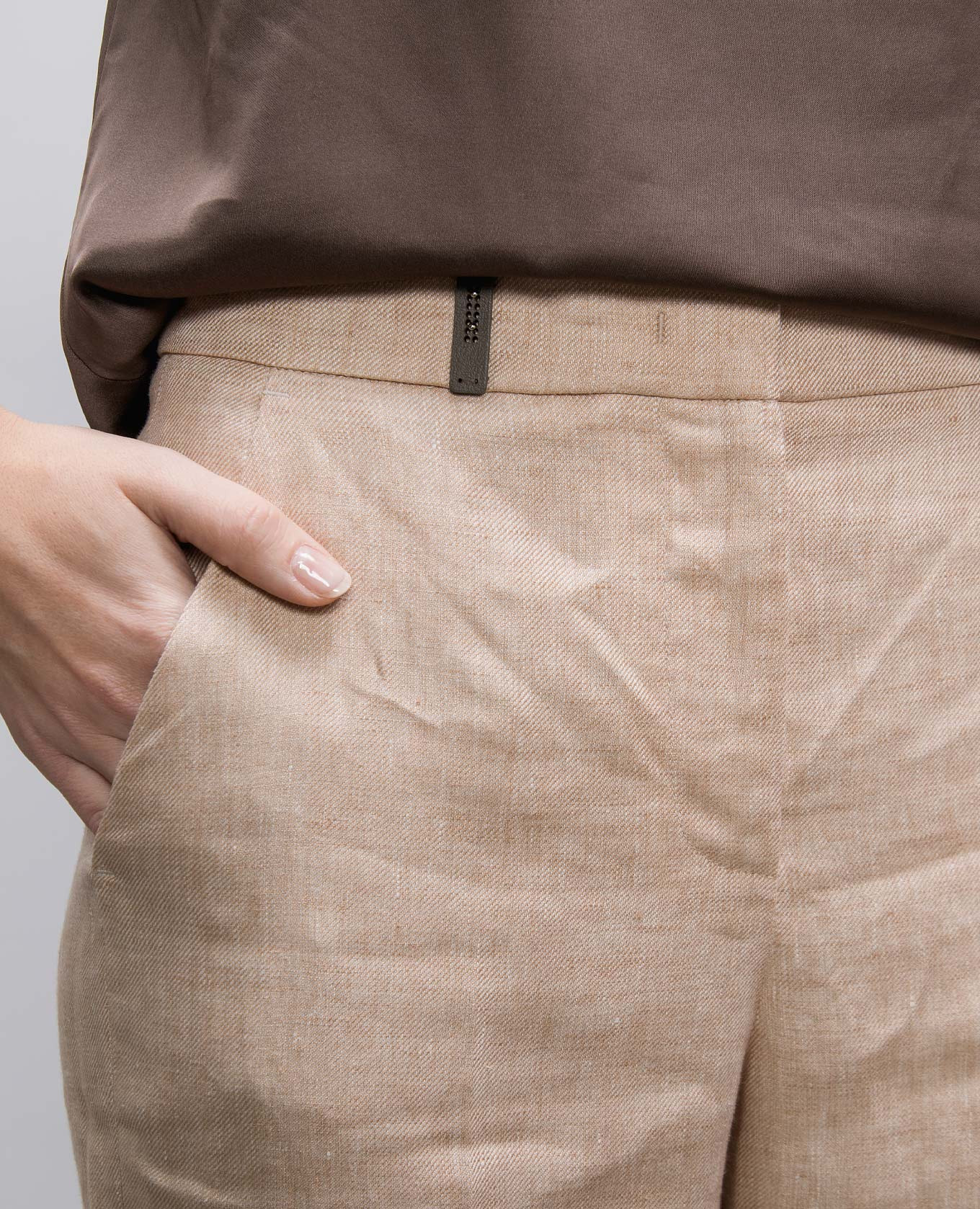 

Beige linen pants Peserico