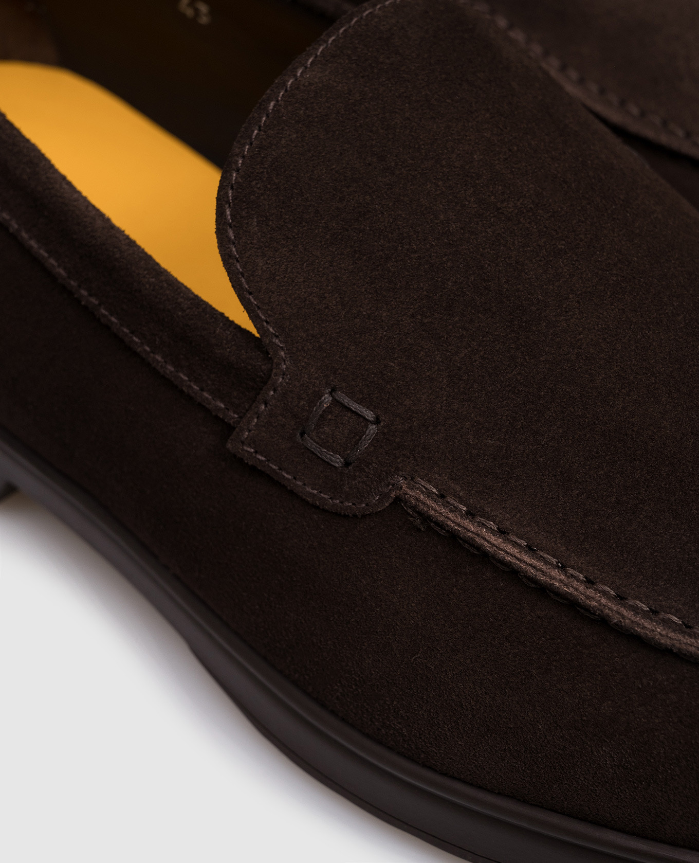 

Brown suede loafers Doucal's