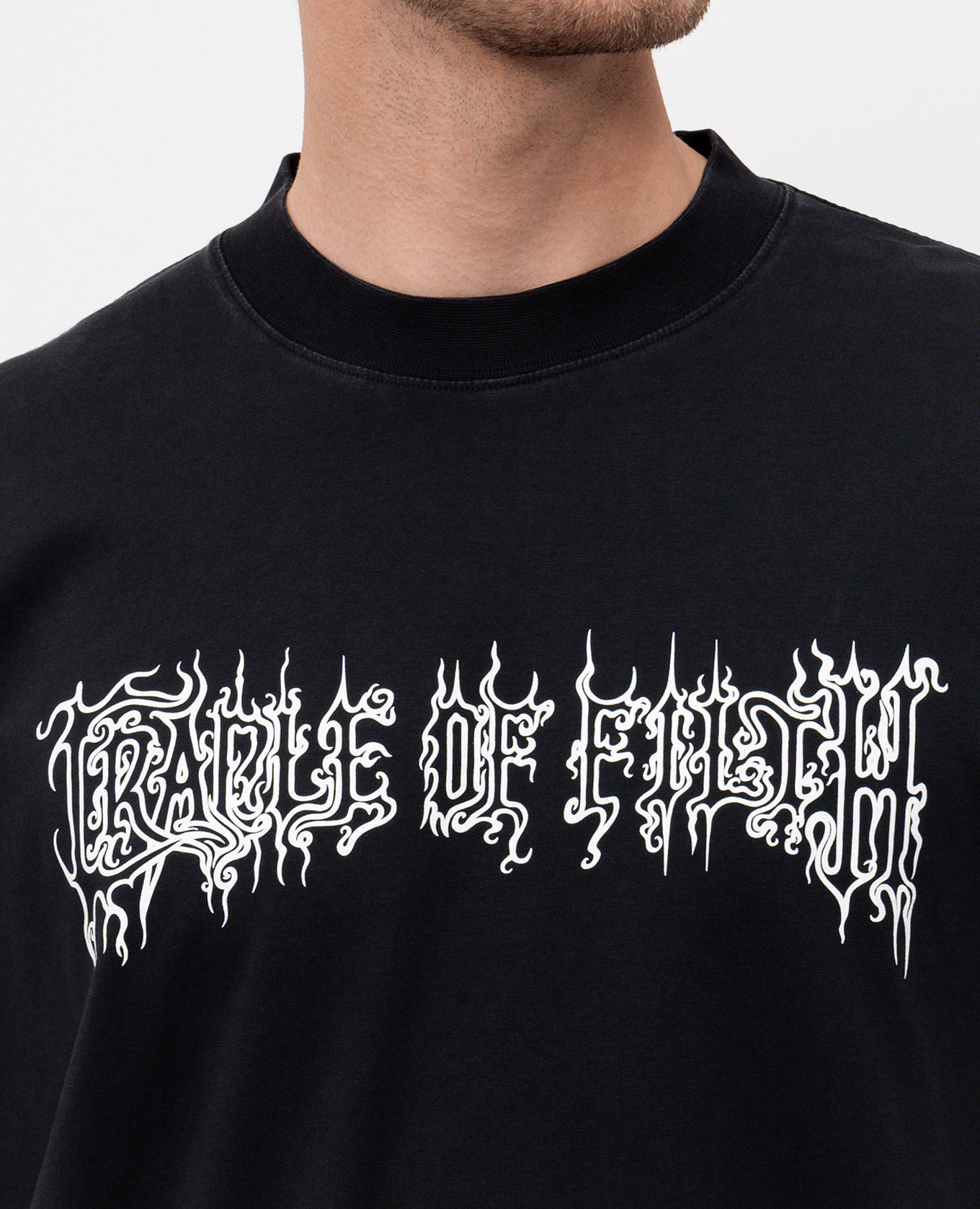 Black T-shirt with contrast print Vetements 5