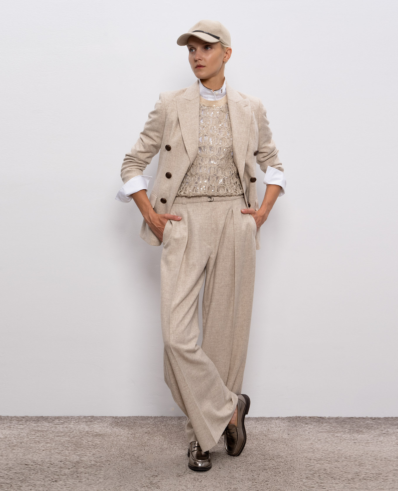 

Beige double-breasted jacket Brunello Cucinelli