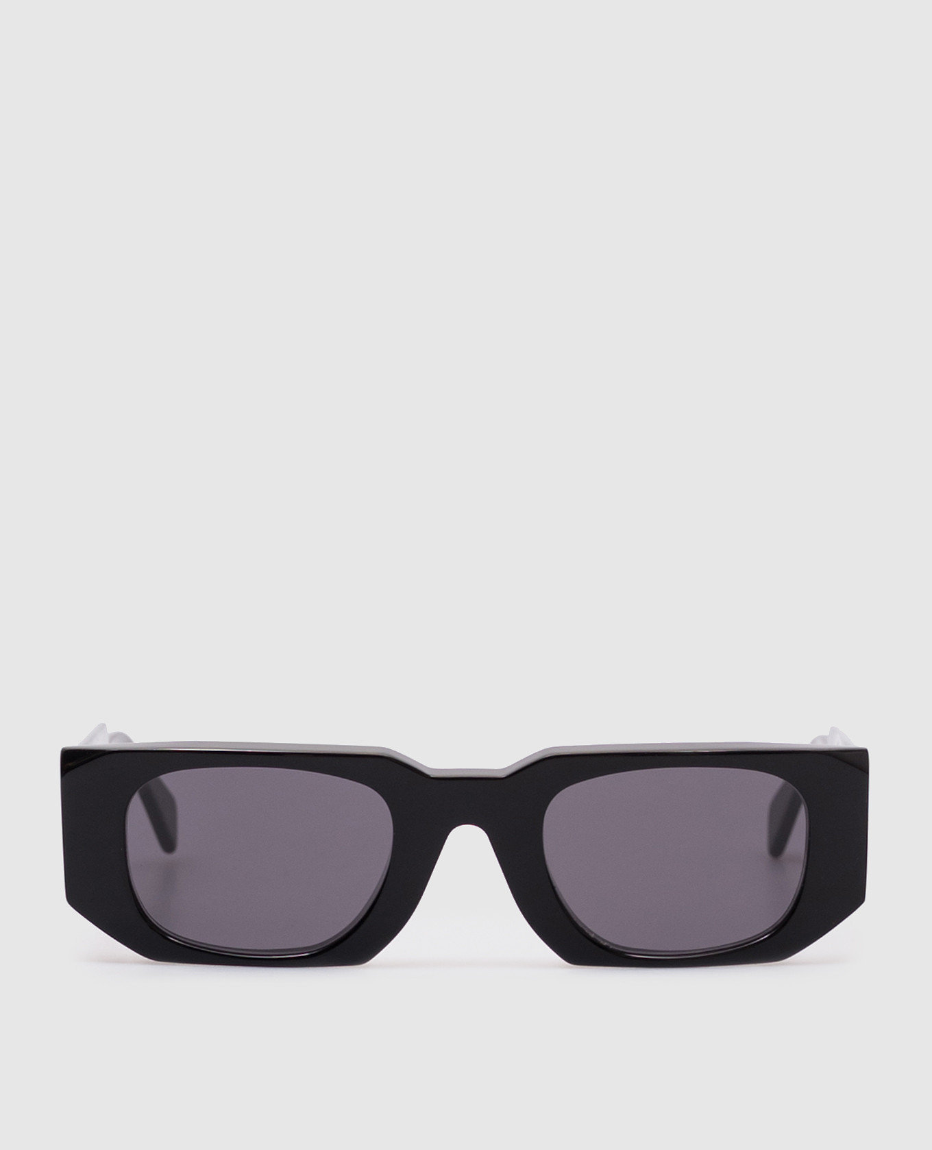 

Black sunglasses U8 Kuboraum
