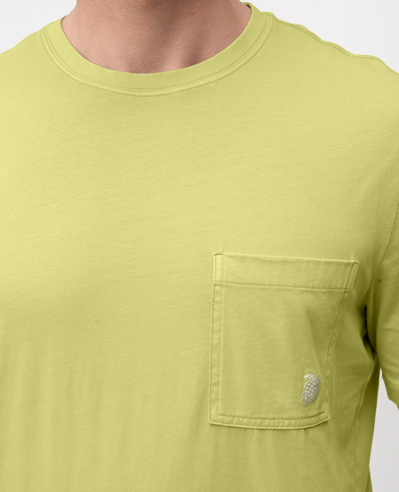 

Green T-shirt with embroidered emblem Vilebrequin
