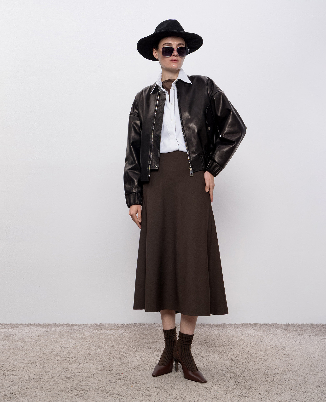 

Brown midi skirt with wool Brunello Cucinelli