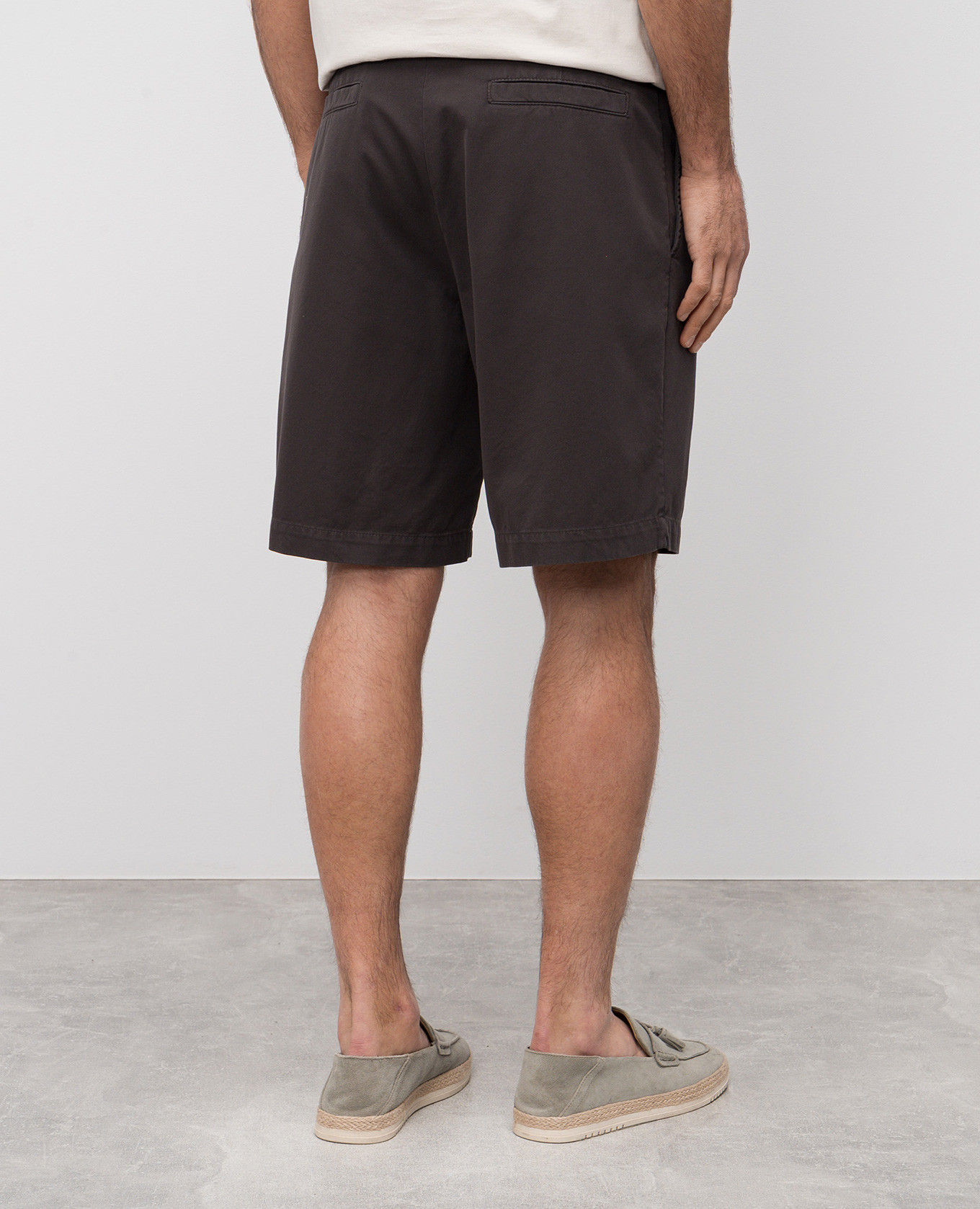 

Gray shorts Brunello Cucinelli, Grey