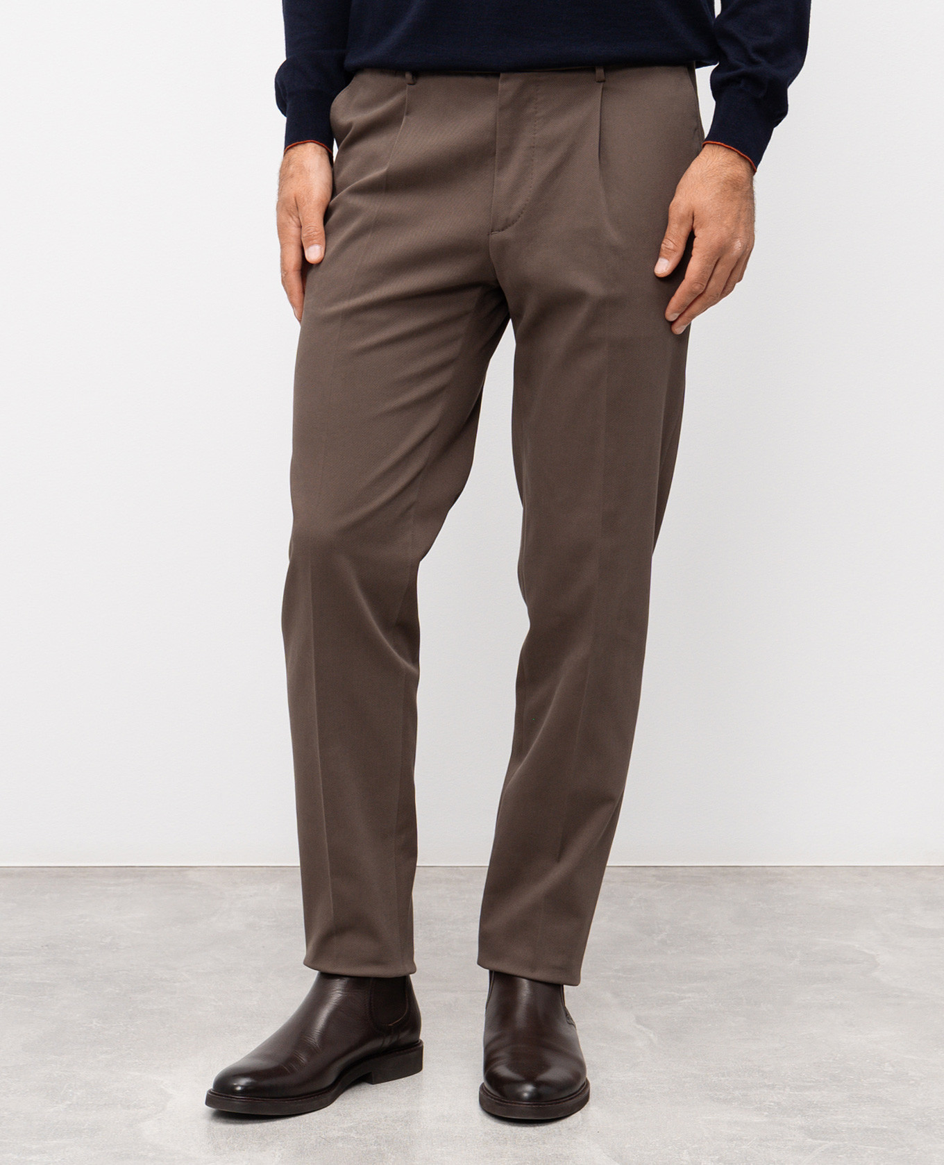 

Brown pants Peserico