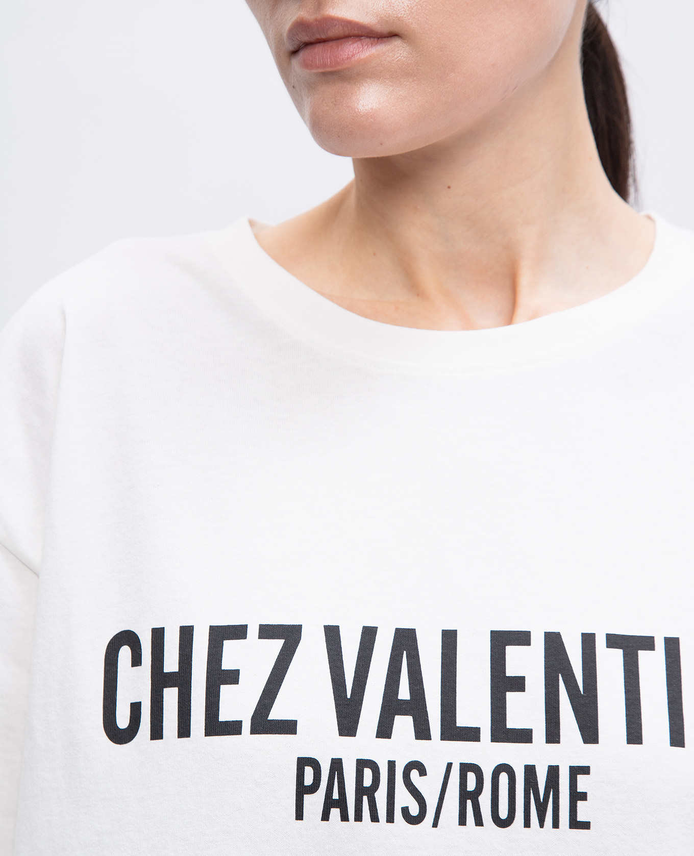 White T-shirt with CHEZ VALENTINO print Valentino 5