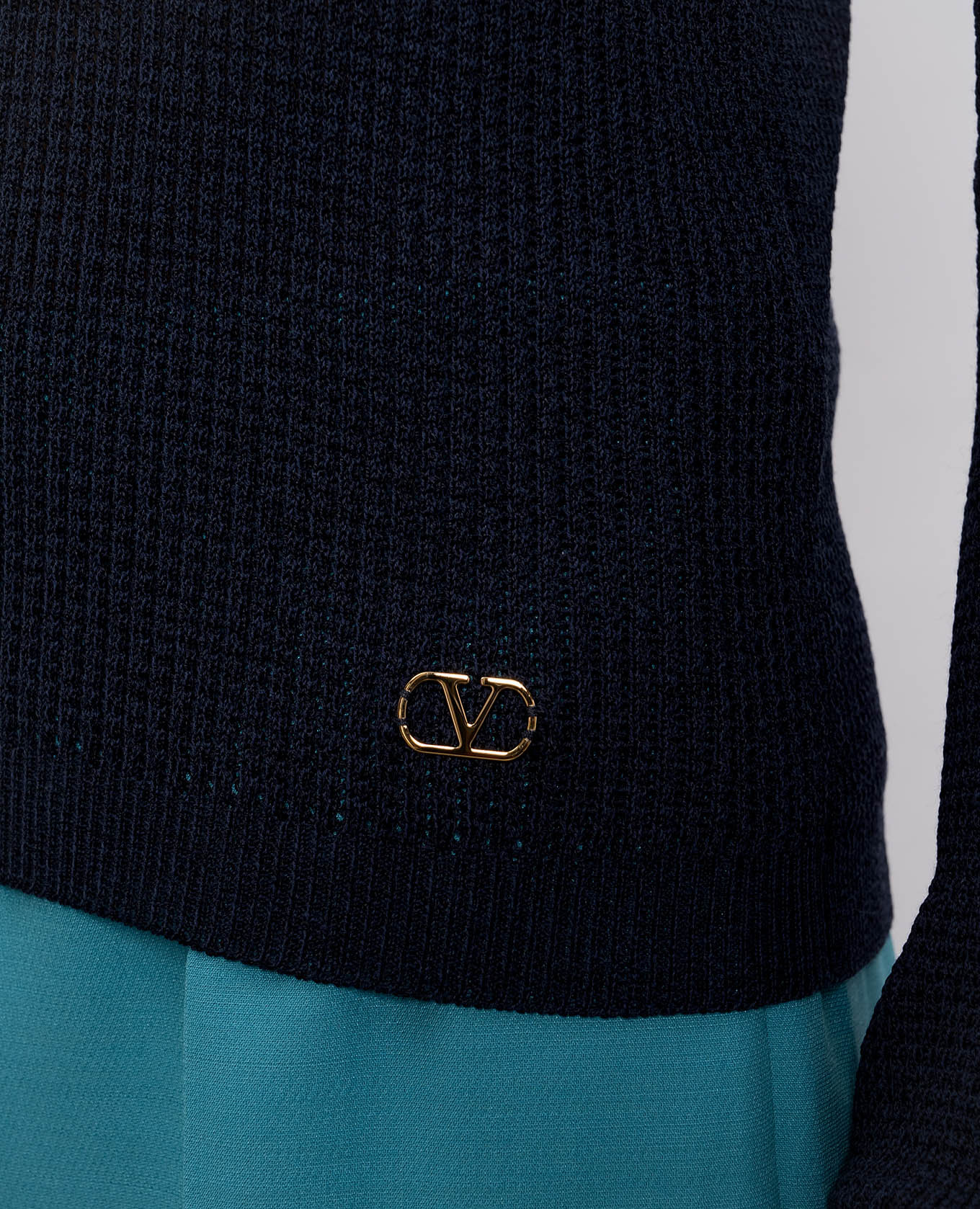 

Blue jumper with logo Valentino