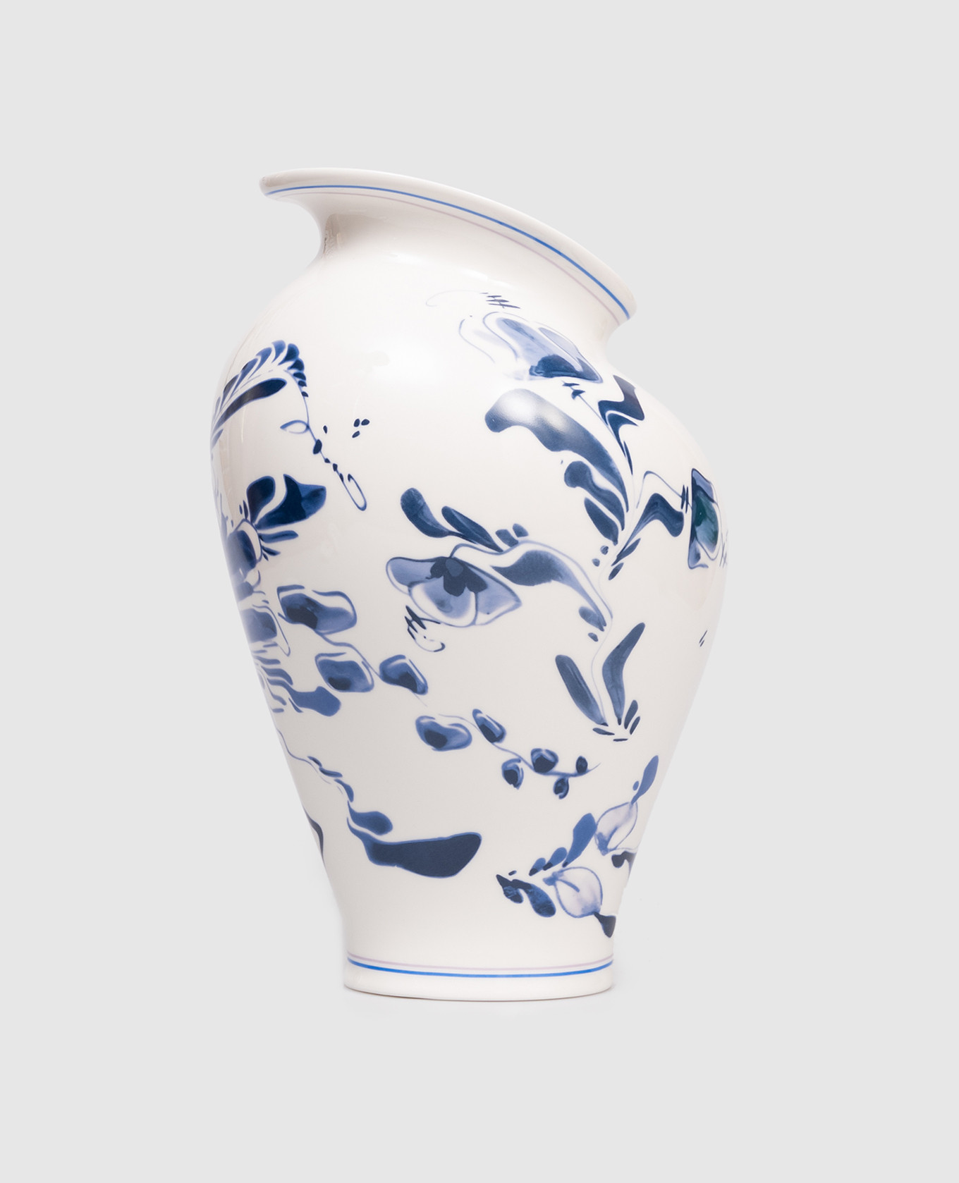 White porcelain vase with floral print SELETTI