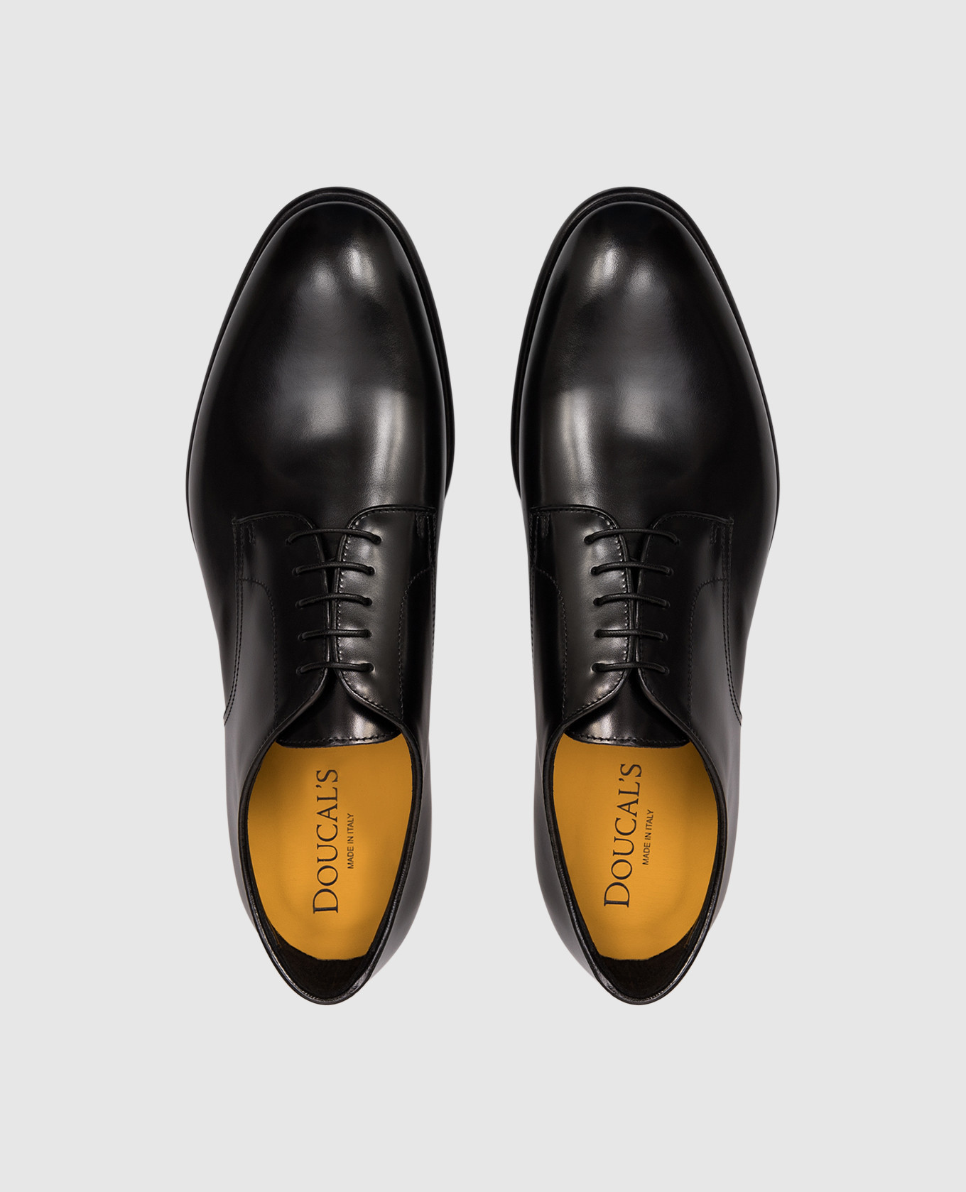

Black leather derby shoes Doucal's