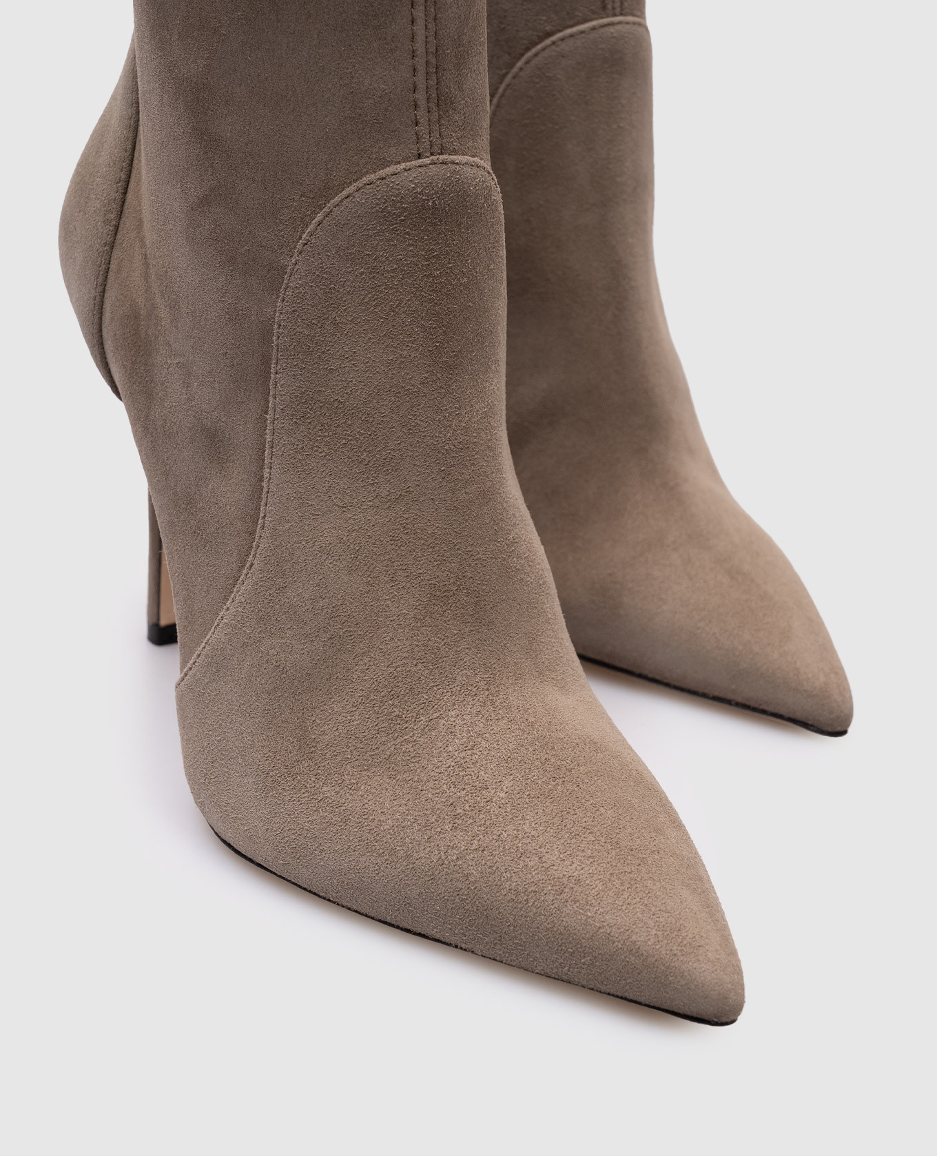 

POWER khaki suede boots Stuart Weitzman