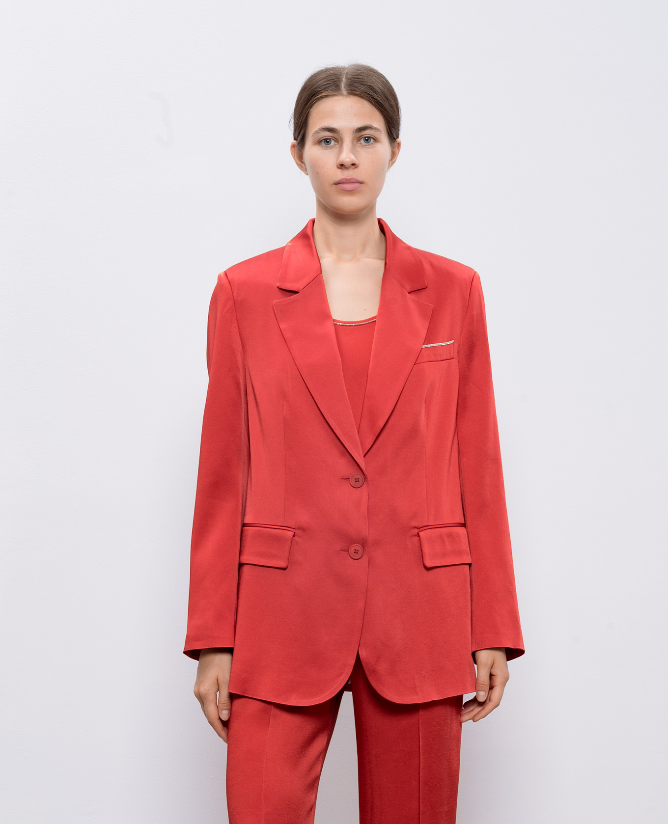 

Red jacket with monil chain Peserico