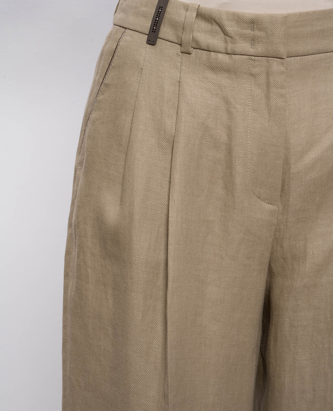 

Beige linen pants with monil chain Peserico