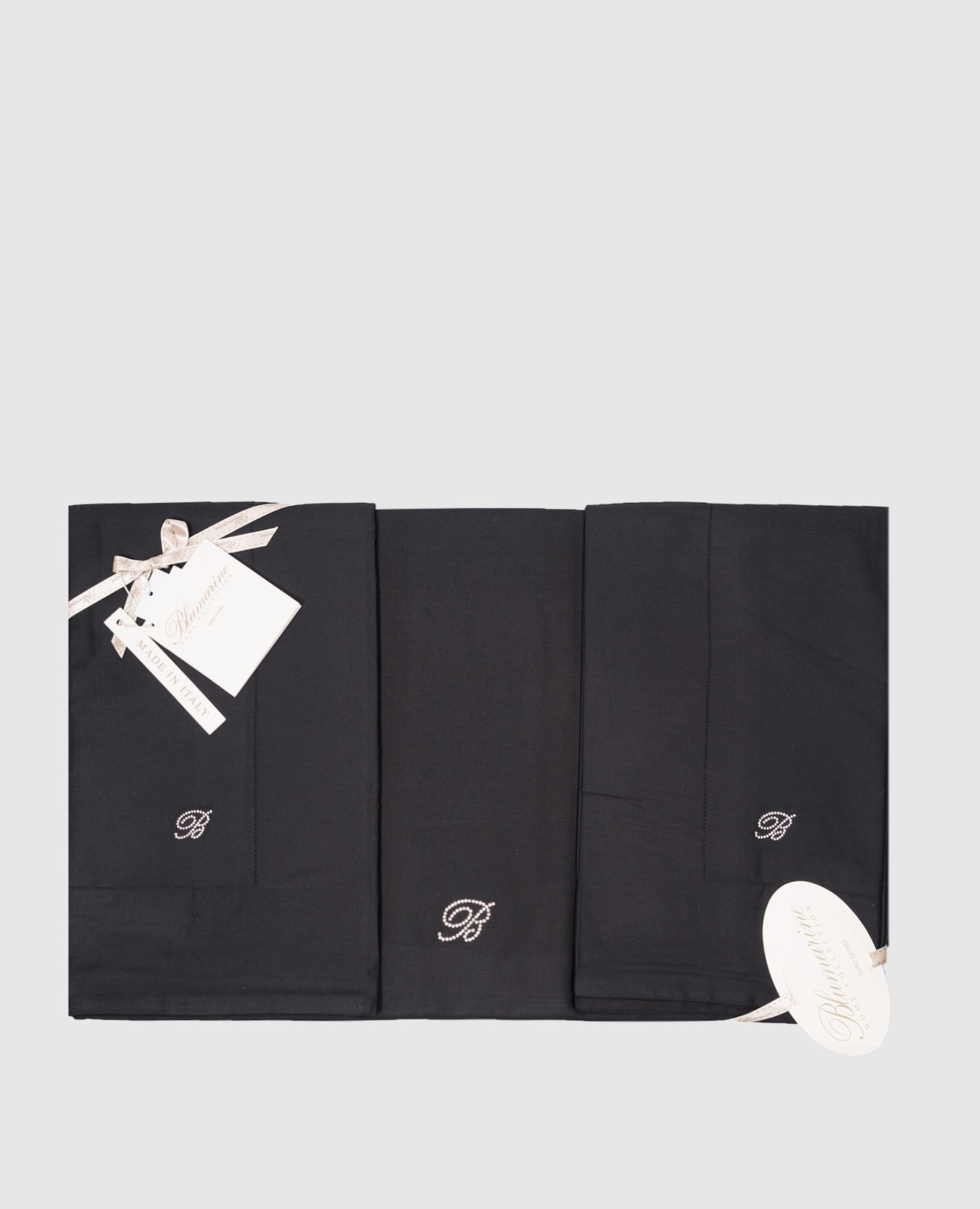 

Black bedding set with Swarovski crystals Blumarine
