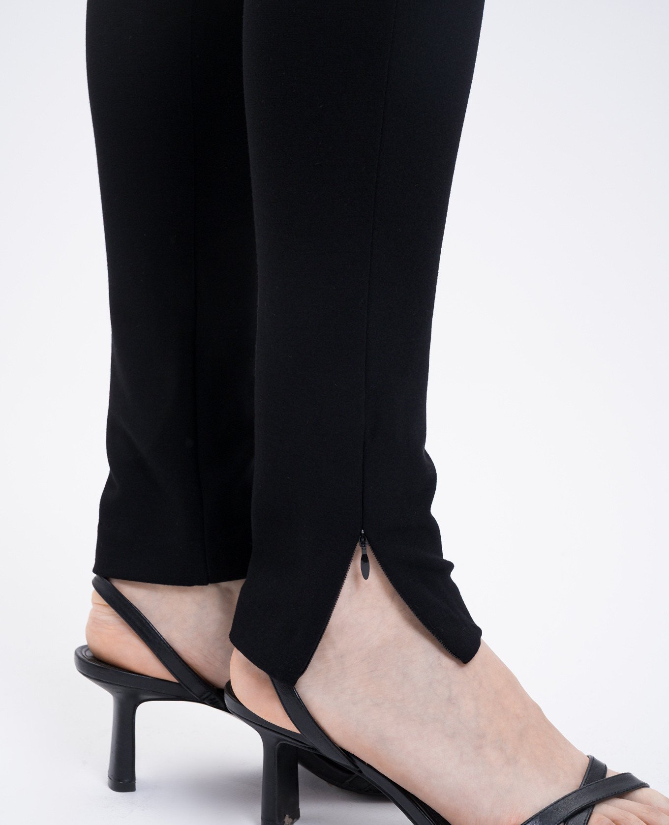 

Black leggings with zippers Toteme