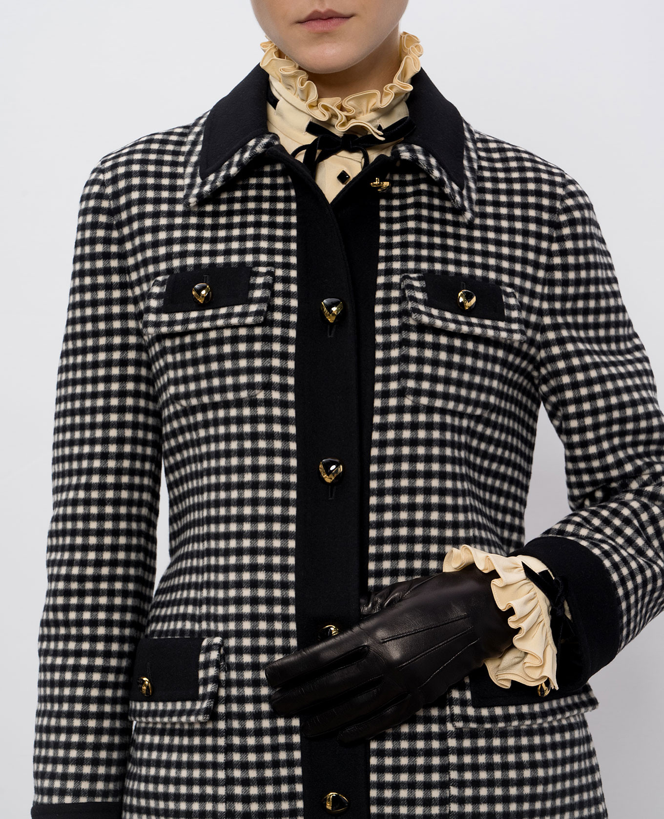 

Black leather gloves with strap Sermoneta Gloves