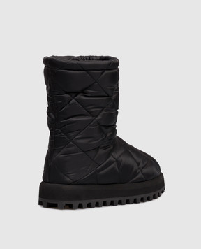 Dolce&Gabbana Black quilted boots with logo CT1096AQ075