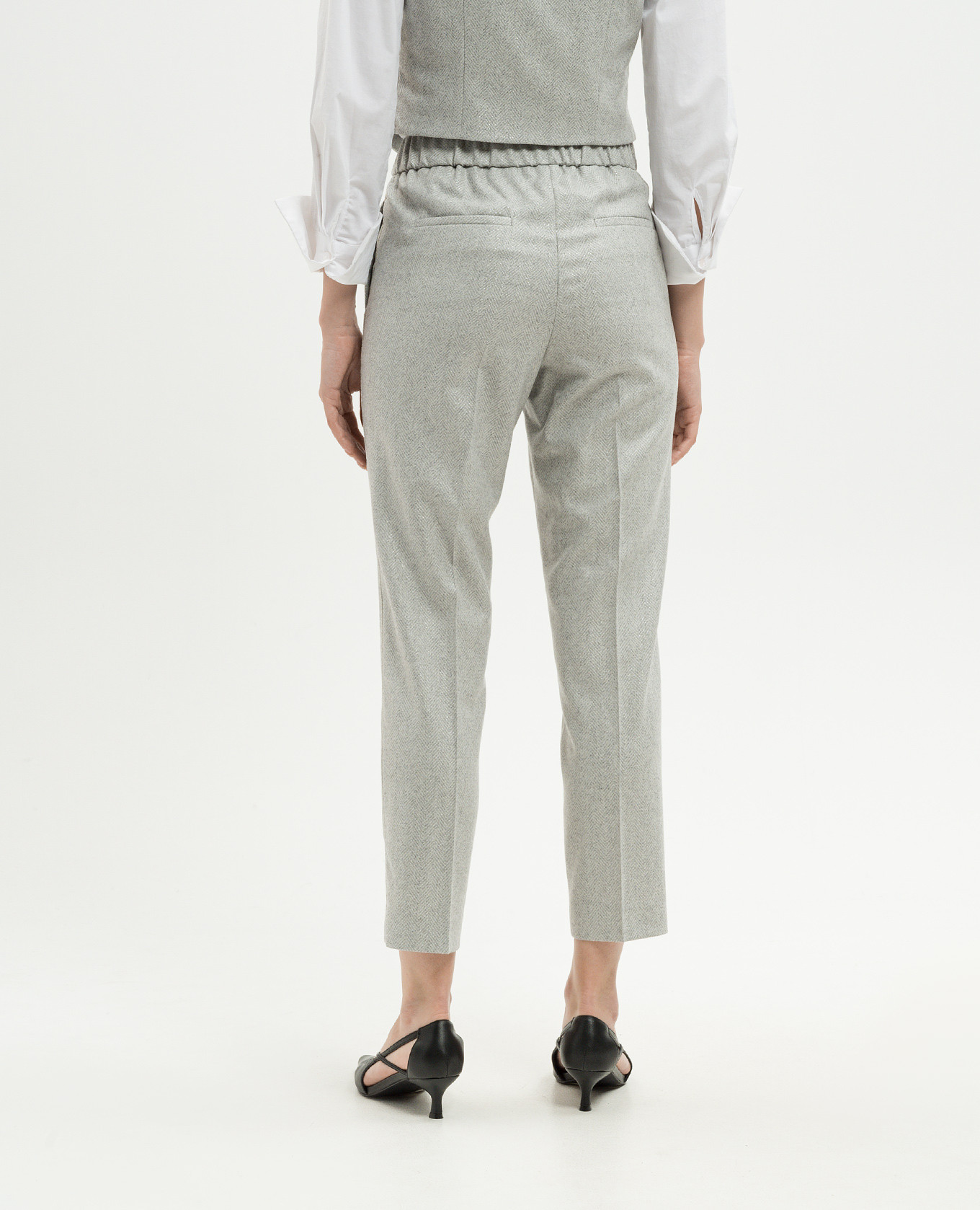 

Gray woolen pants with monil chain with lurex Peserico, Grey