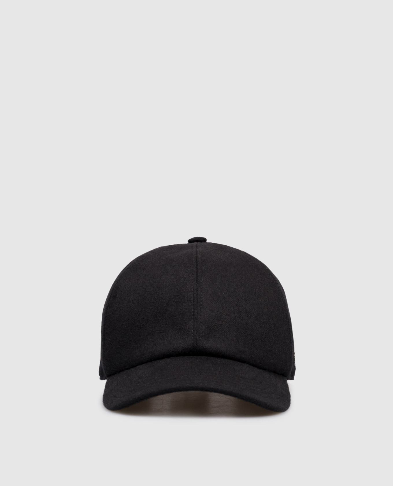 

Black silk and cashmere cap with logo Agnona