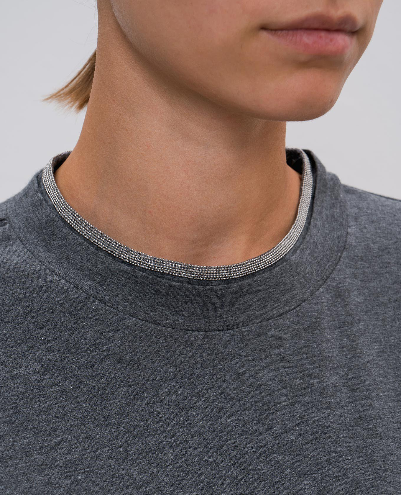 

Gray t-shirt with monil chain made of ecolathuni Brunello Cucinelli, Grey