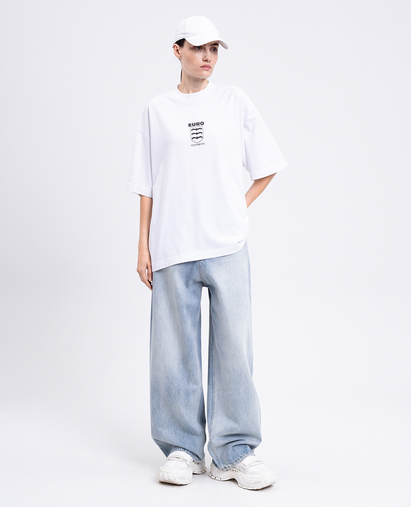 

White T-shirt with logo print Vetements