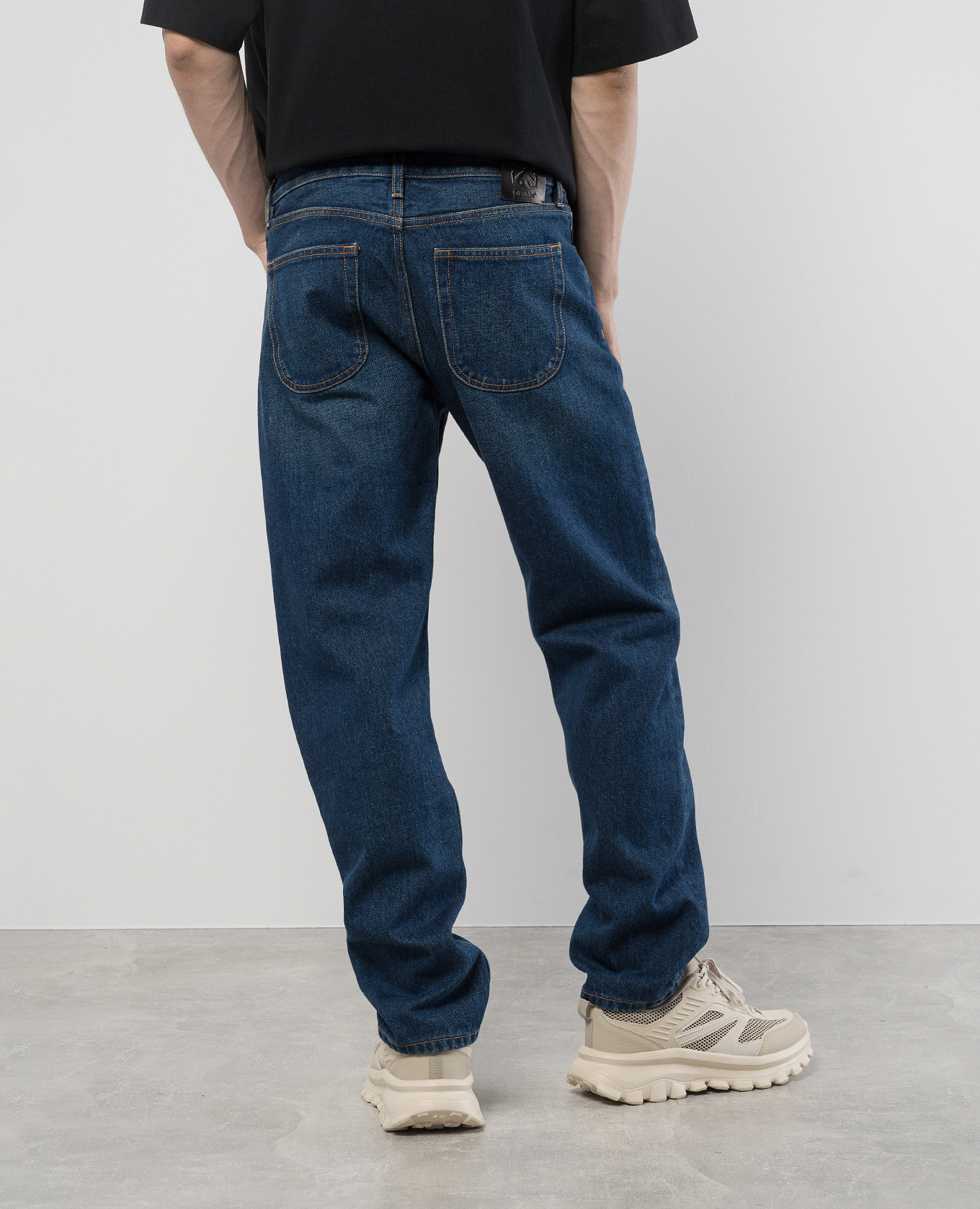 

Blue jeans with logo patch Off-White