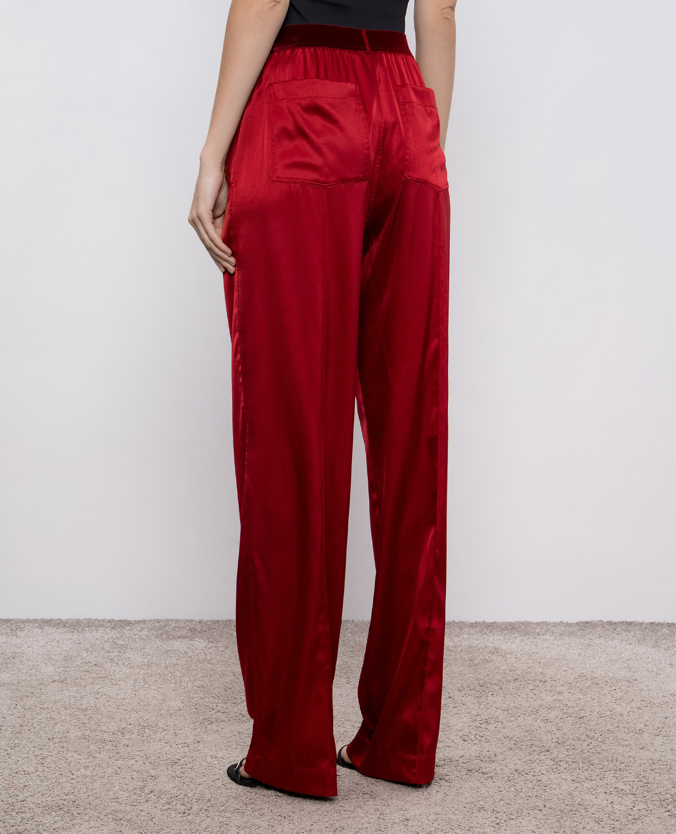 

Red silk pants with logo Tom Ford