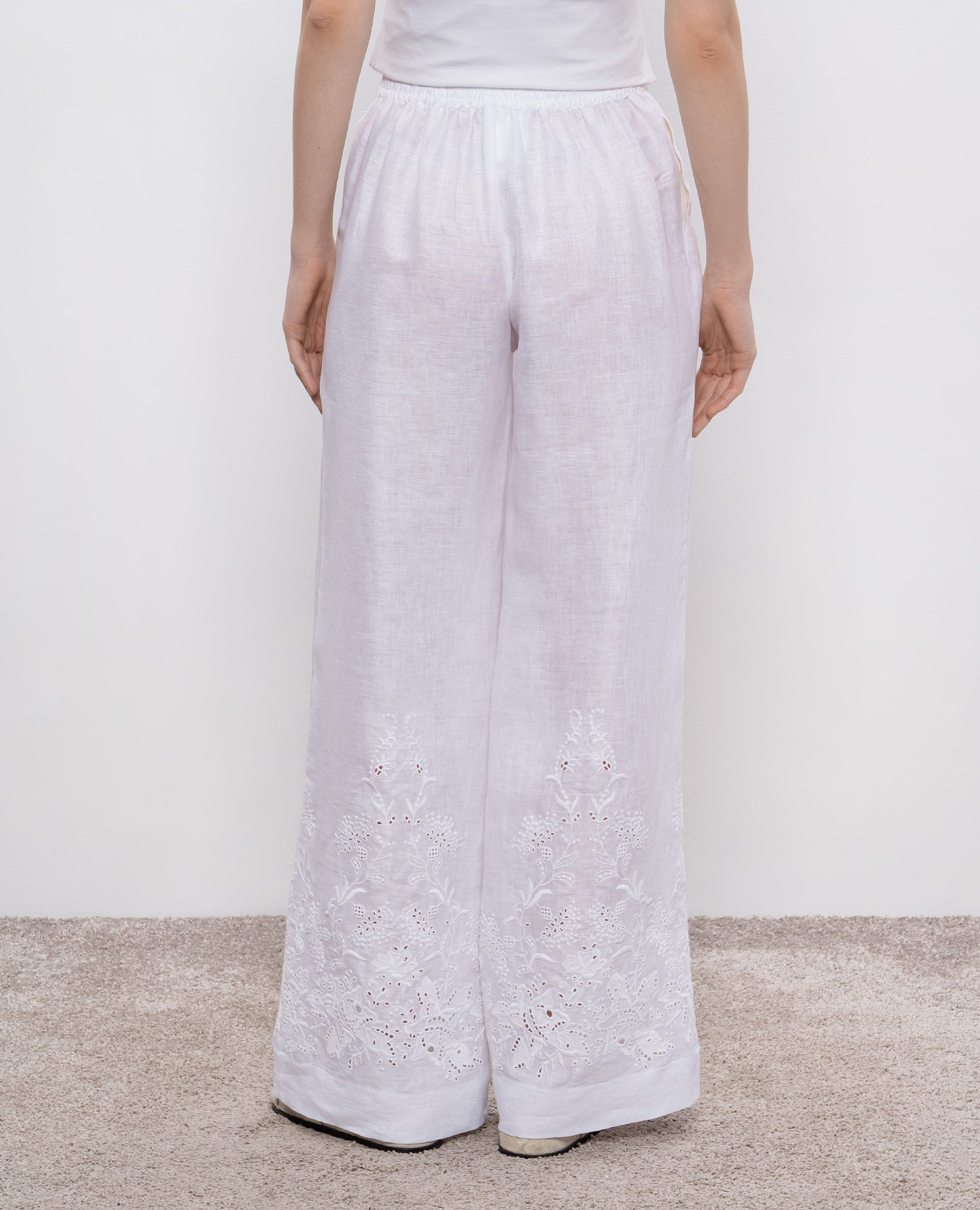 

White linen pants with broderie embroidery Ermanno Scervino