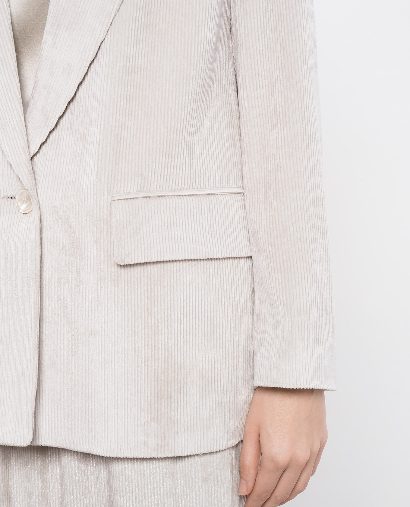 

Beige corduroy jacket with monil chain Peserico