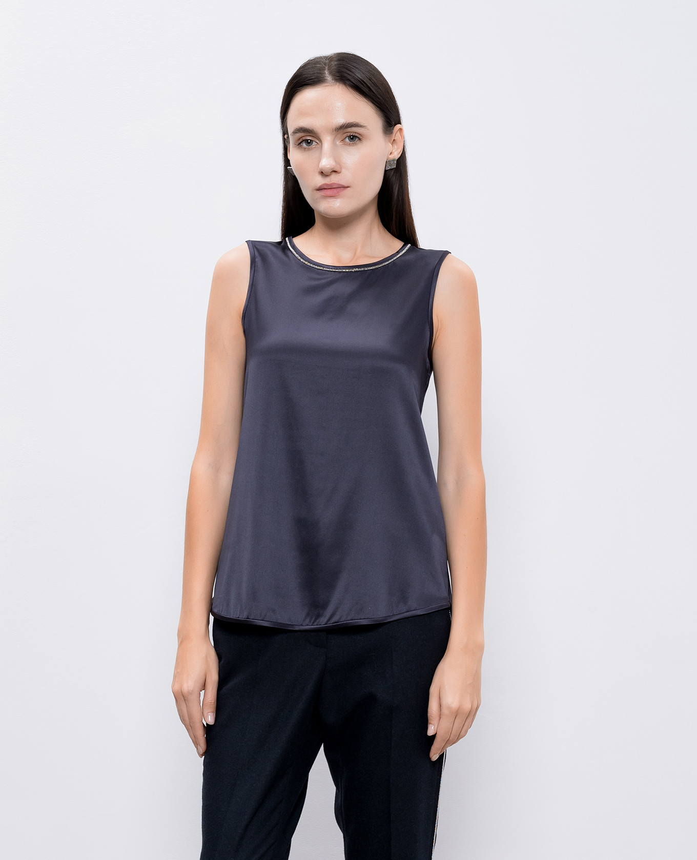 

Blue silk top with monil chain Peserico