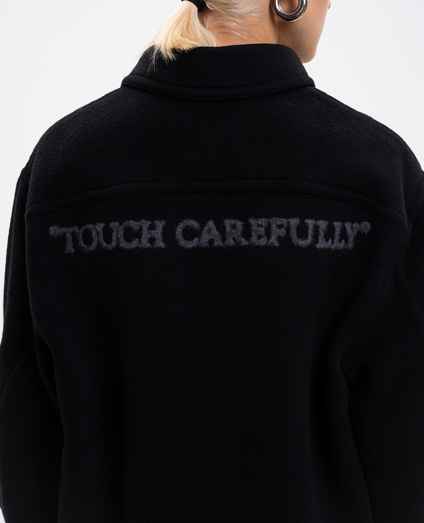 

Black cashmere insulated shirt with logo Off-White