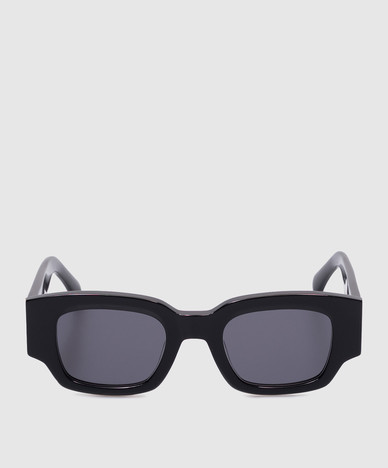 Black sunglasses 75001 with metal Ami de Coeur emblem