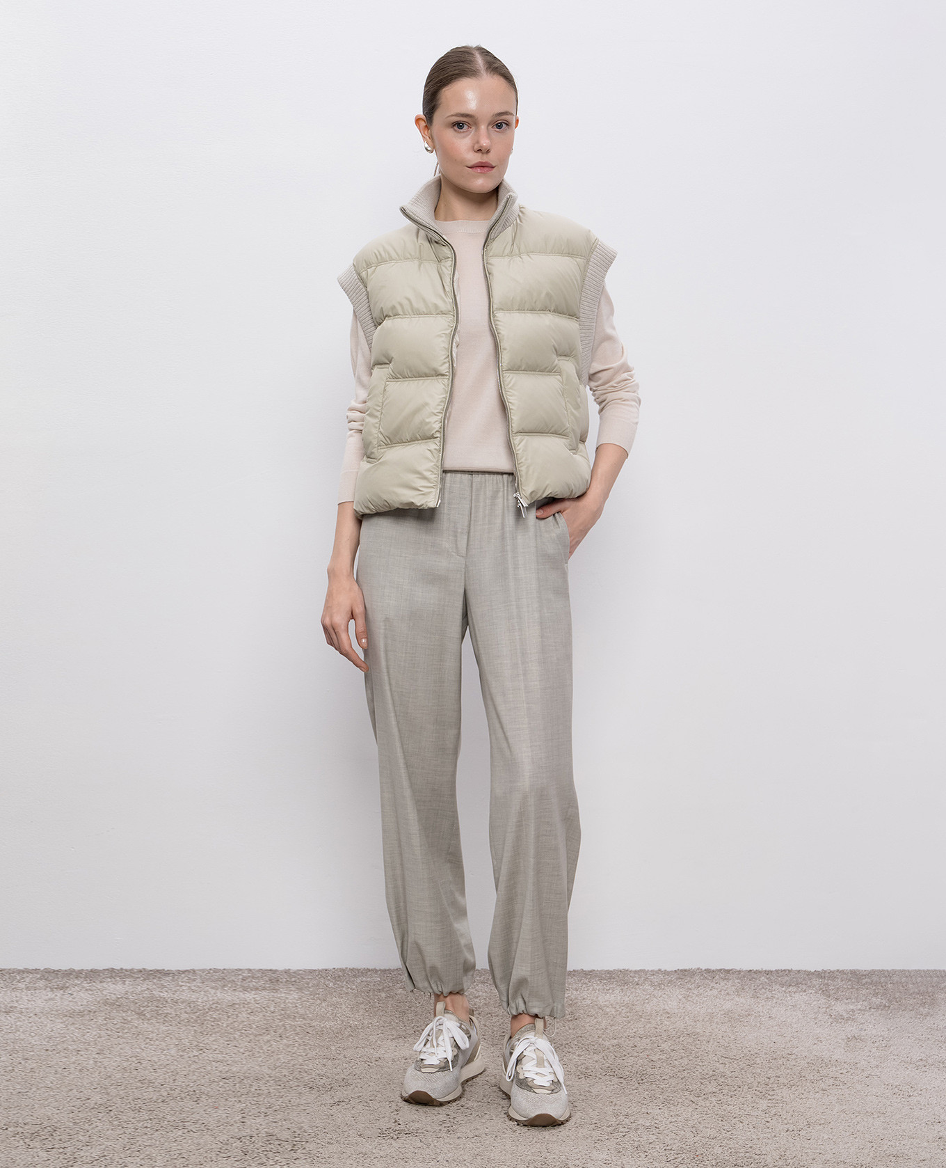 

Beige cashmere and silk jumper Peserico