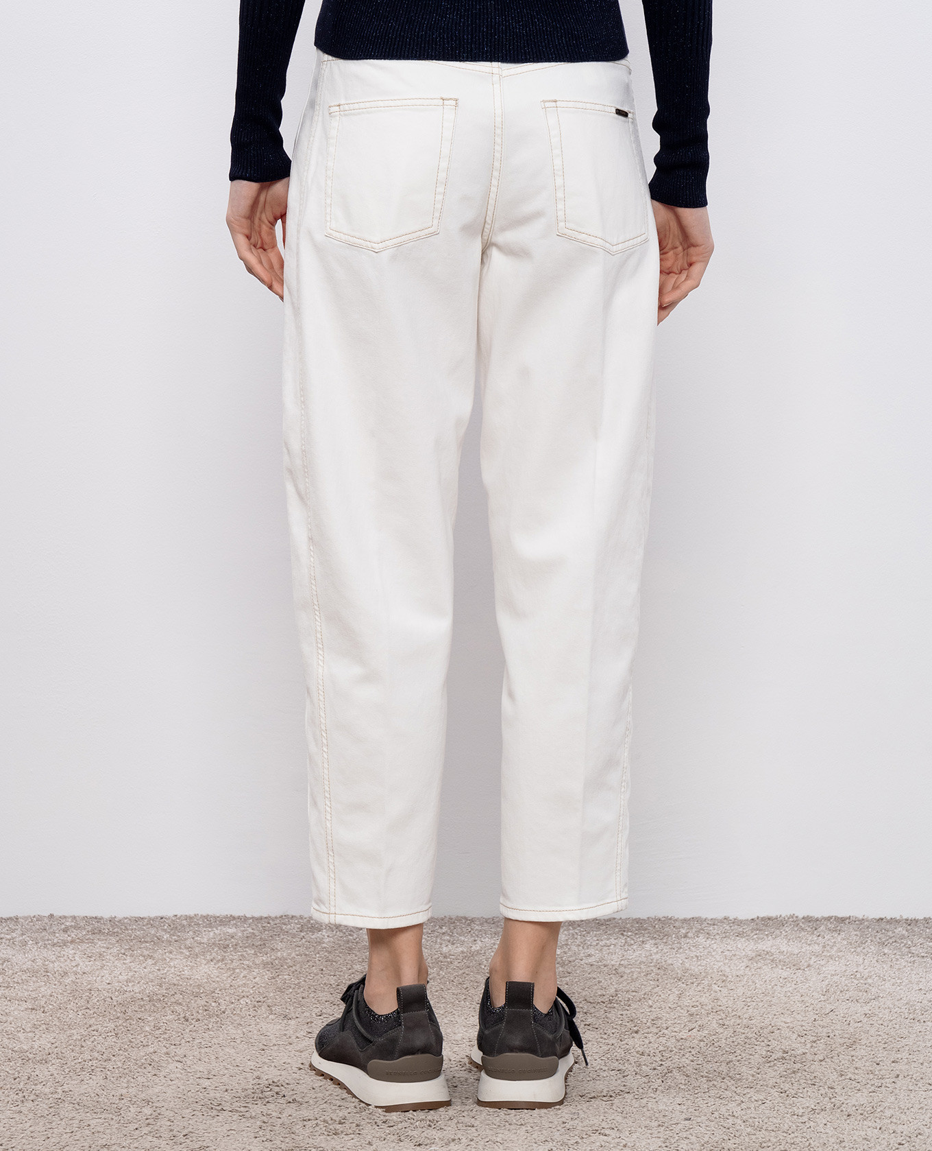 

White jeans with logo Peserico