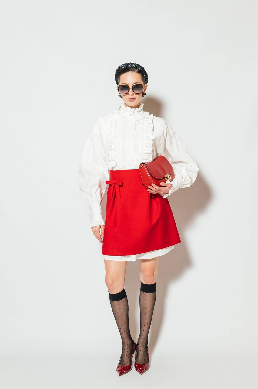 

Red wool and silk skirt with bows Valentino