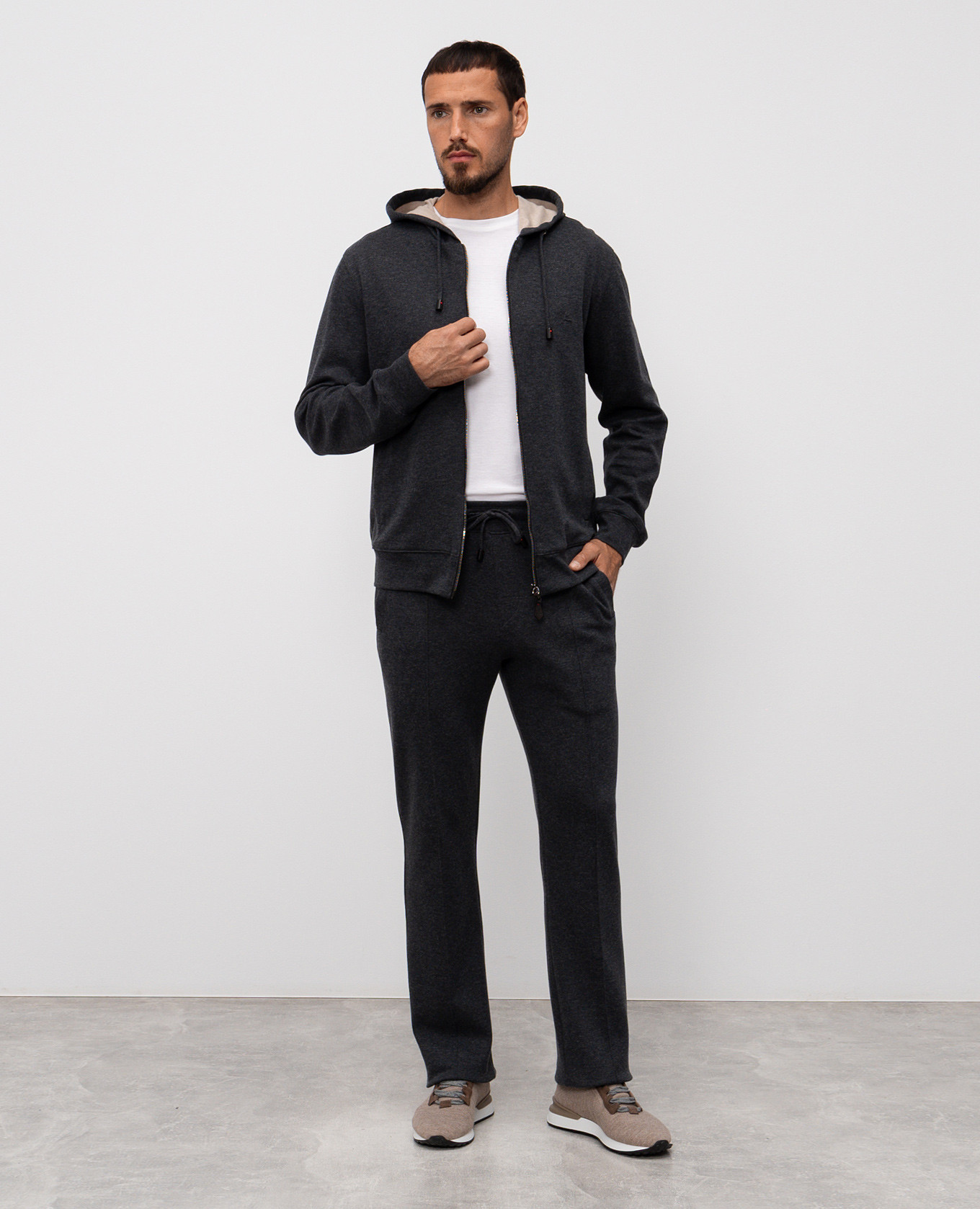 

Gray sweatpants ISAIA, Grey