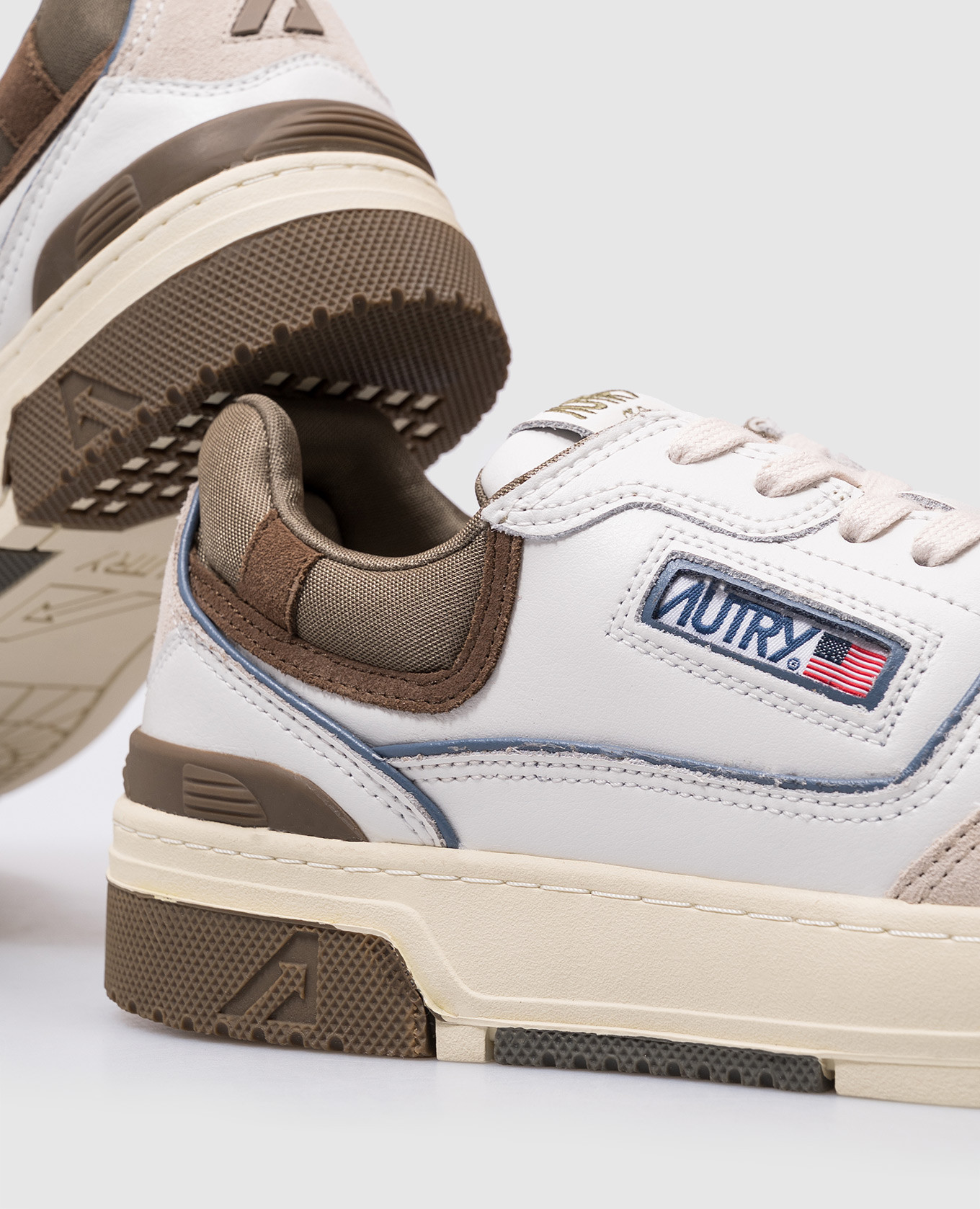 

CLC white leather sneakers AUTRY