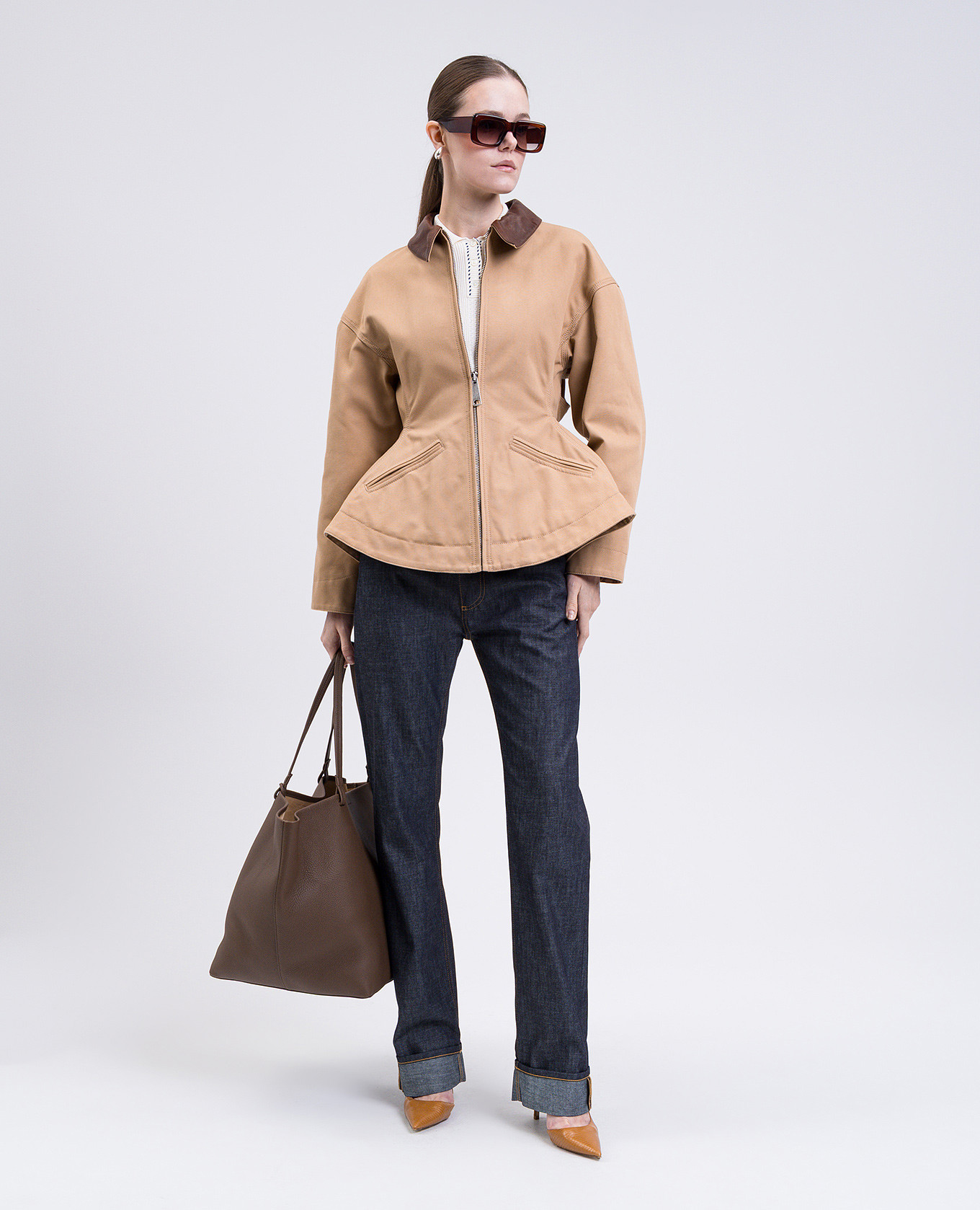 

Beige jacket Alexander McQueen