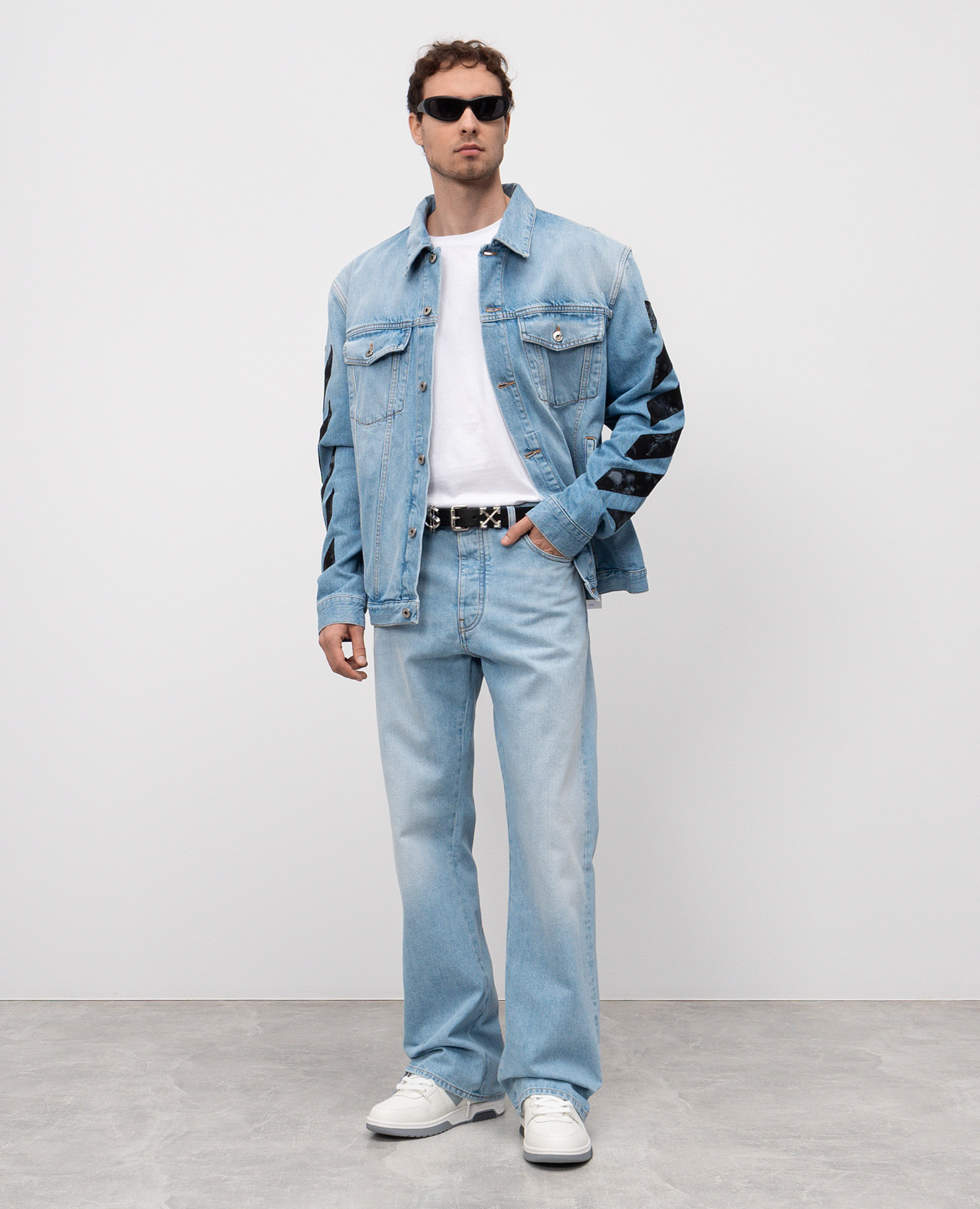 

Diagonal Fresco blue jeans Off-White, Light blue