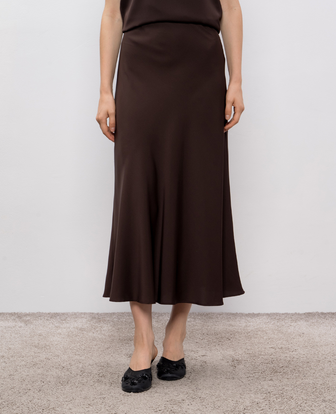 

Brown silk skirt Allude